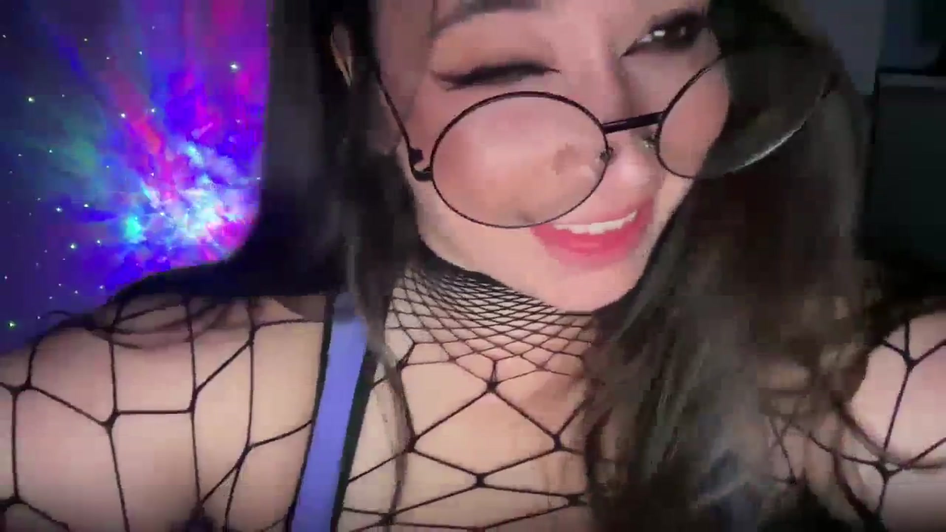 Gallery image thumbnail from Hasymura's myfreecams stream on, 08/11/2023, 20:44 image 13 of 20