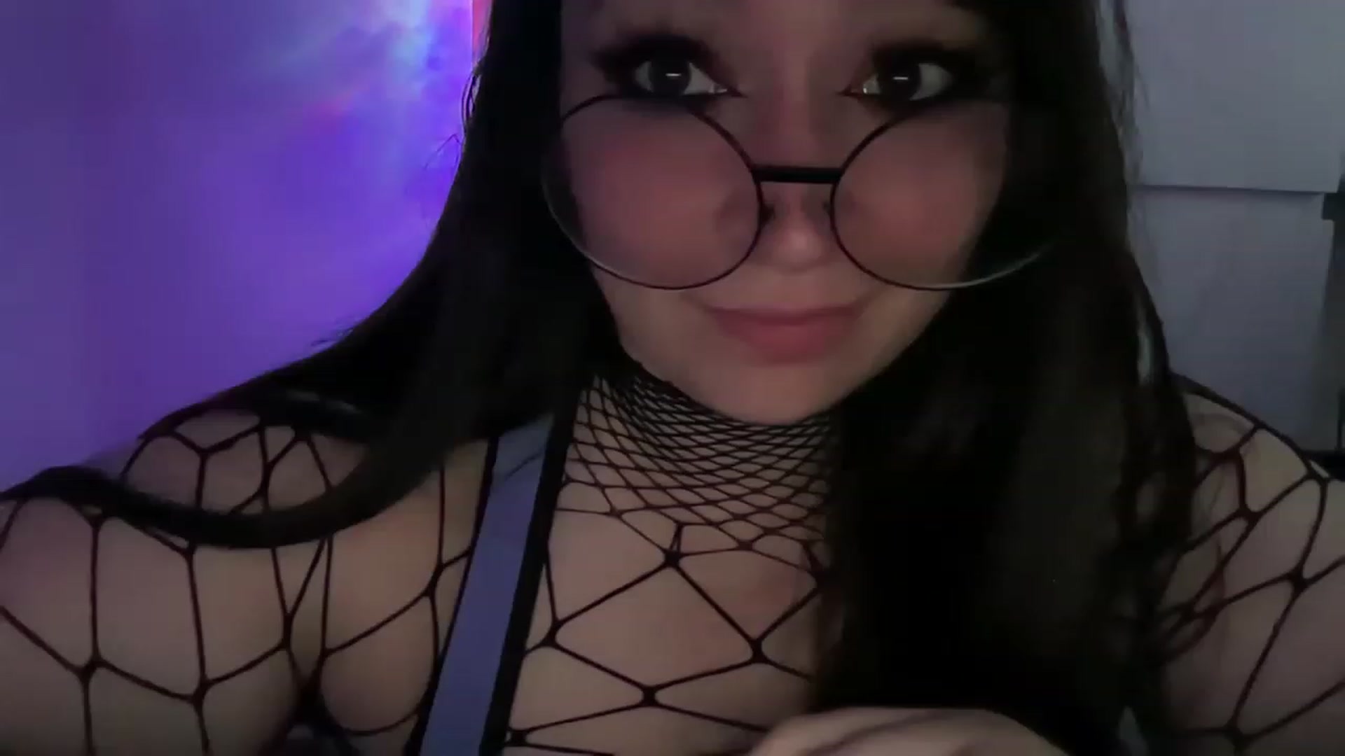 Gallery image thumbnail from Hasymura's myfreecams stream on, 08/13/2023, 19:19 image 2 of 20