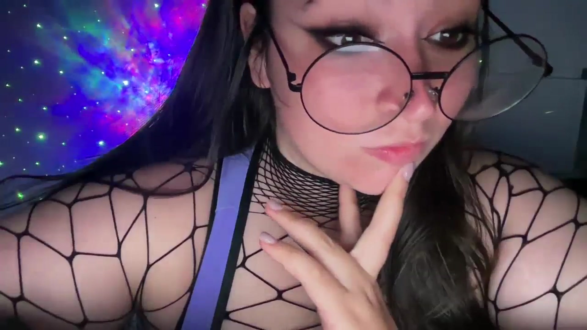 Gallery image thumbnail from Hasymura's myfreecams stream on, 08/13/2023, 22:17 image 8 of 20