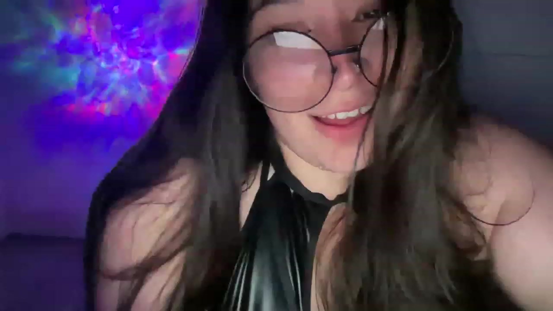 Gallery image thumbnail from Hasymura's myfreecams stream on, 08/25/2023, 23:06 image 13 of 20
