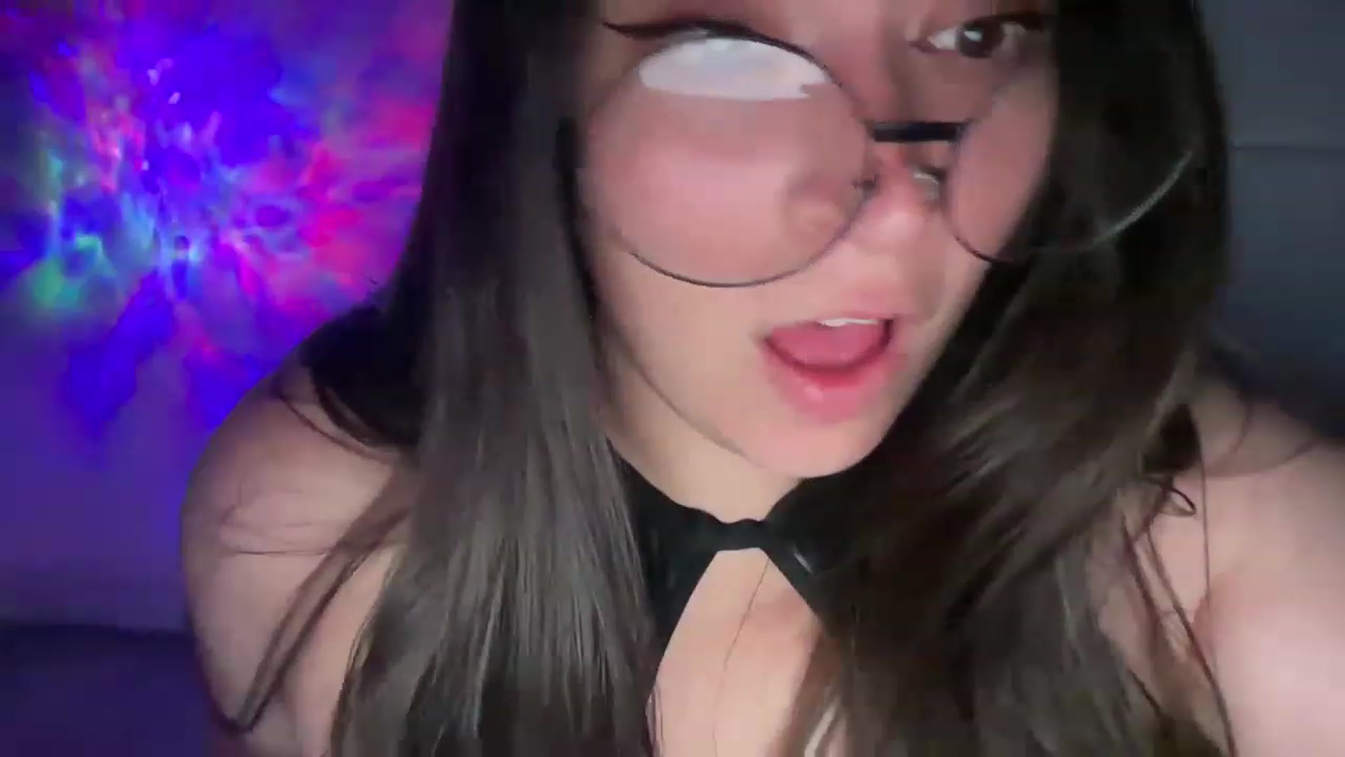 Gallery image thumbnail from Hasymura's myfreecams stream on, 08/25/2023, 23:06 image 4 of 20