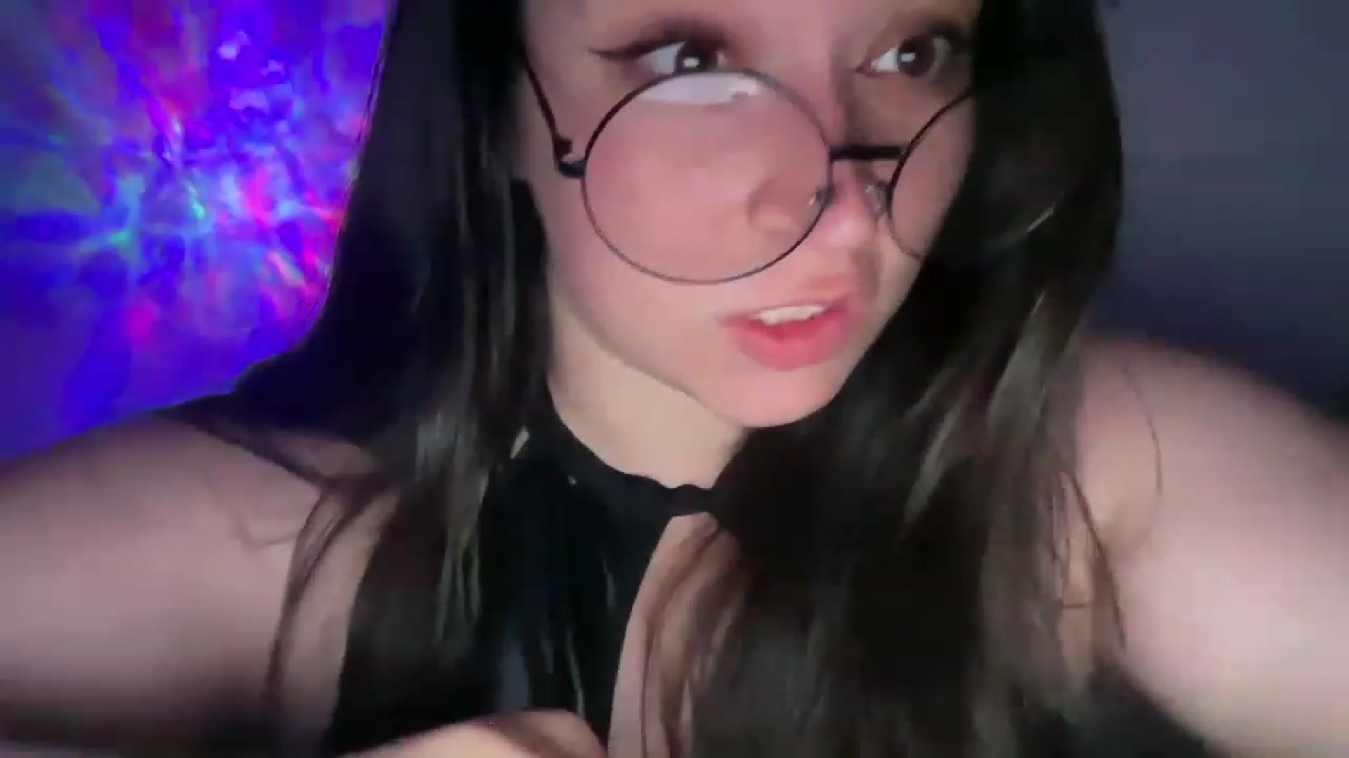 Gallery image thumbnail from Hasymura's myfreecams stream on, 08/25/2023, 23:06 image 16 of 20
