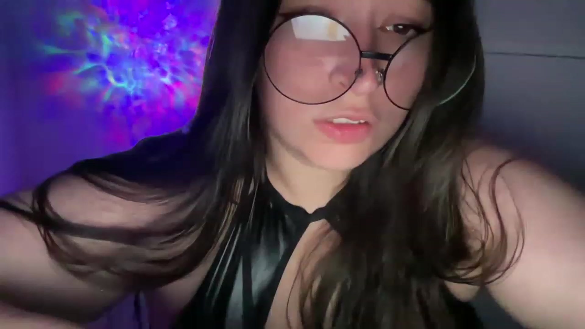Gallery image thumbnail from Hasymura's myfreecams stream on, 08/25/2023, 23:06 image 11 of 20
