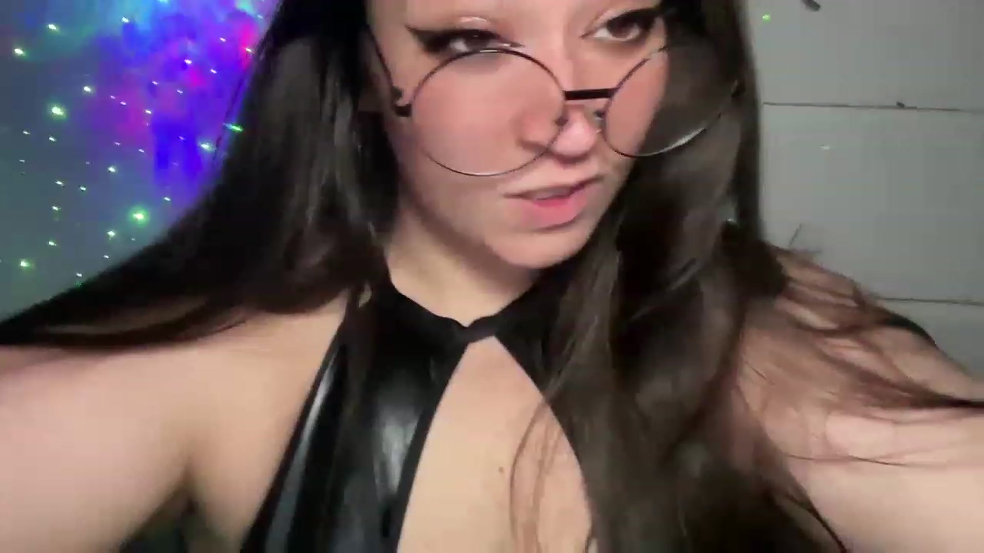 Gallery image thumbnail from Hasymura's myfreecams stream on, 08/28/2023, 01:06 image 18 of 20