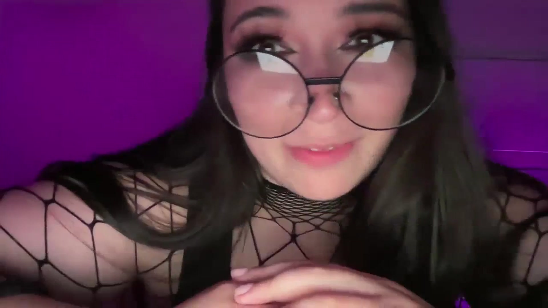 Gallery image thumbnail from Hasymura's myfreecams stream on, 09/02/2023, 01:37 image 15 of 20