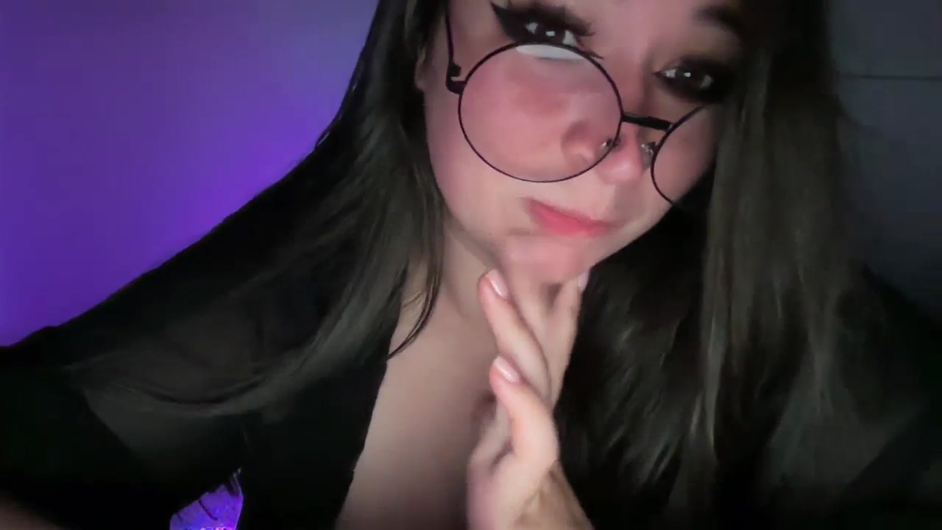 Gallery image thumbnail from Hasymura's myfreecams stream on, 09/13/2023, 22:50 image 16 of 20
