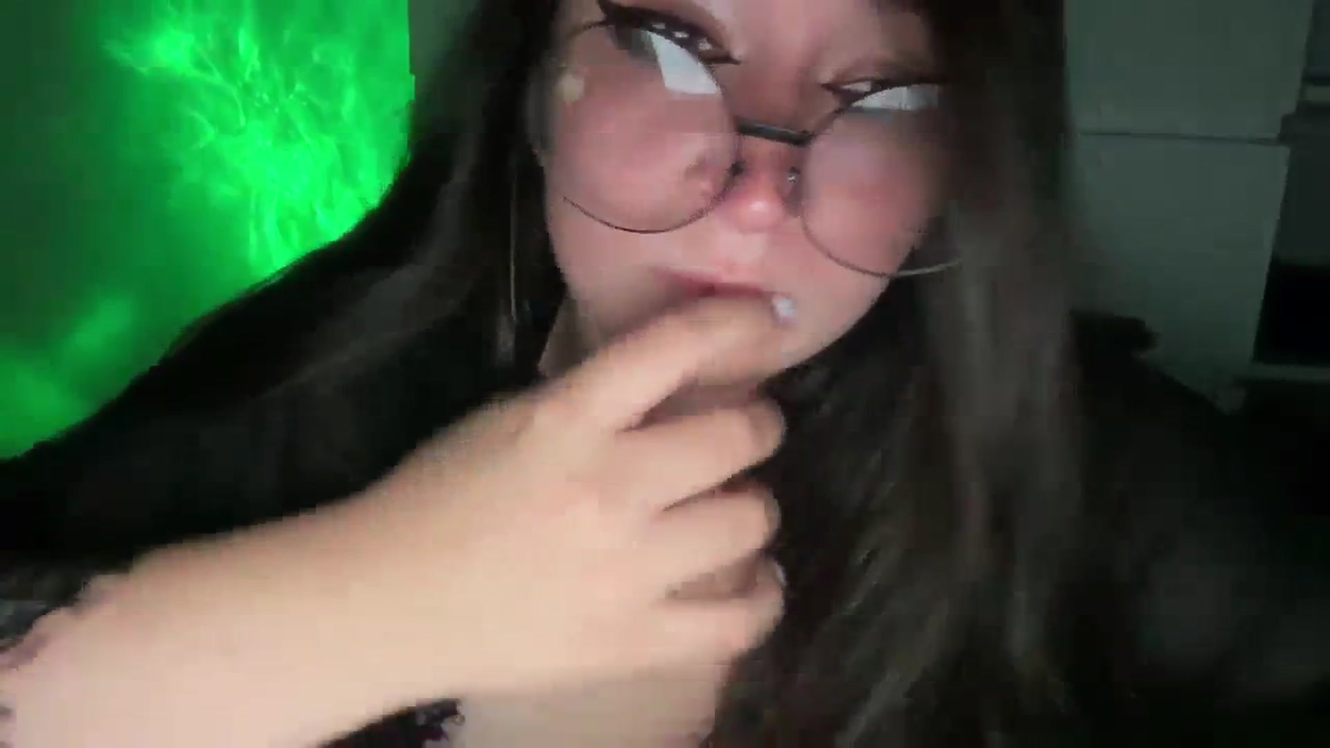 Gallery image thumbnail from Hasymura's myfreecams stream on, 09/18/2023, 02:49 image 17 of 20