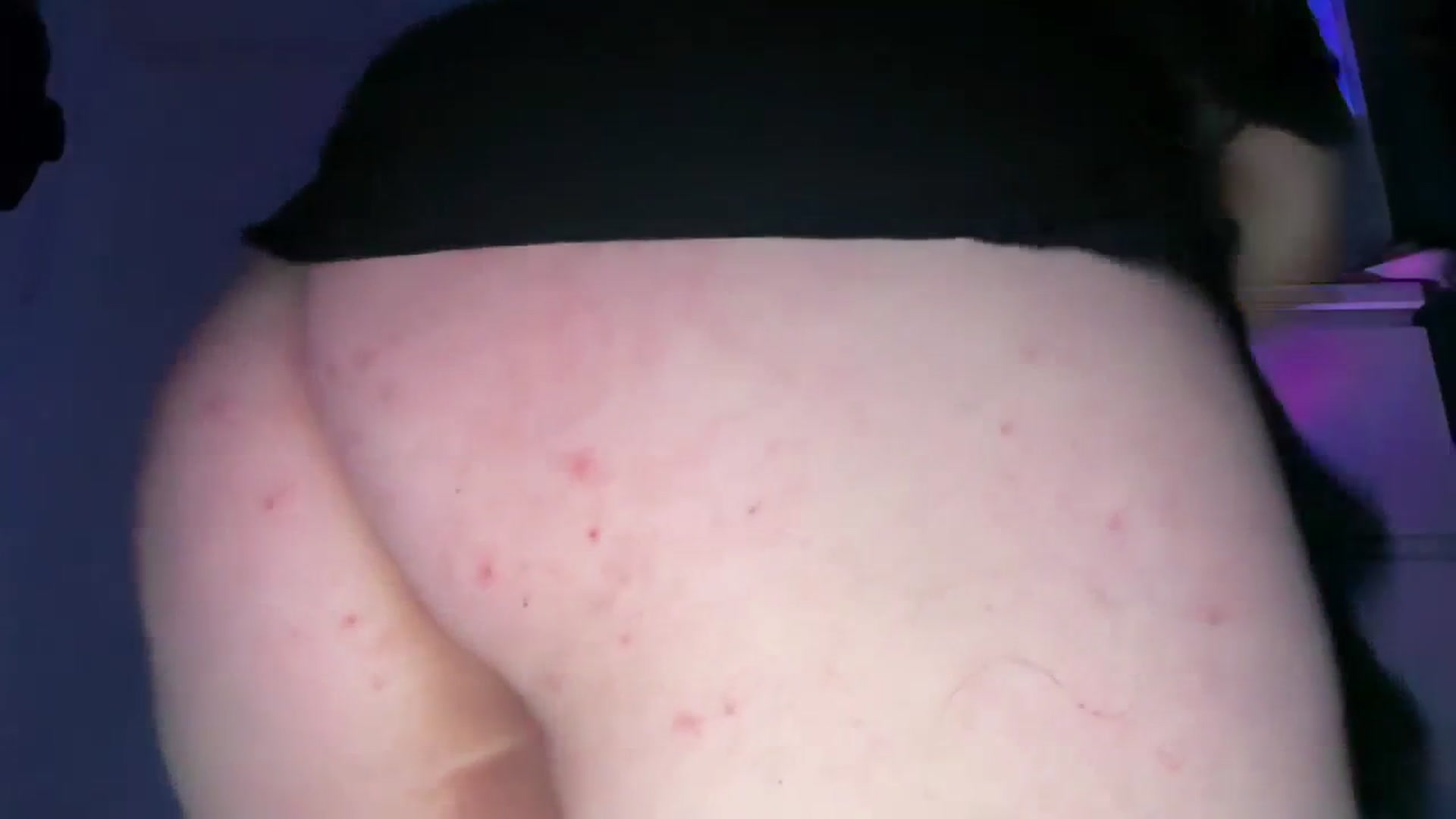 Gallery image thumbnail from Hasymura's myfreecams stream on, 09/19/2023, 23:58 image 10 of 20