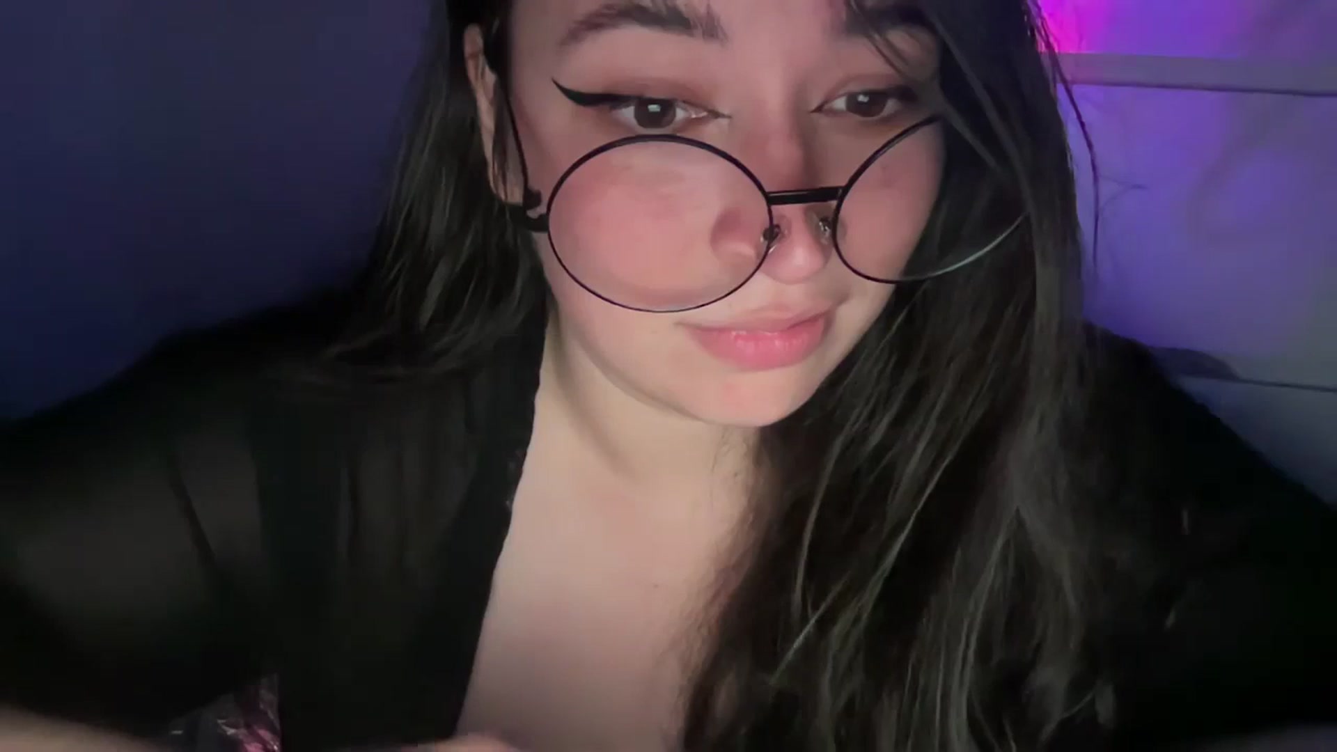 Gallery image thumbnail from Hasymura's myfreecams stream on, 09/19/2023, 23:58 image 15 of 20