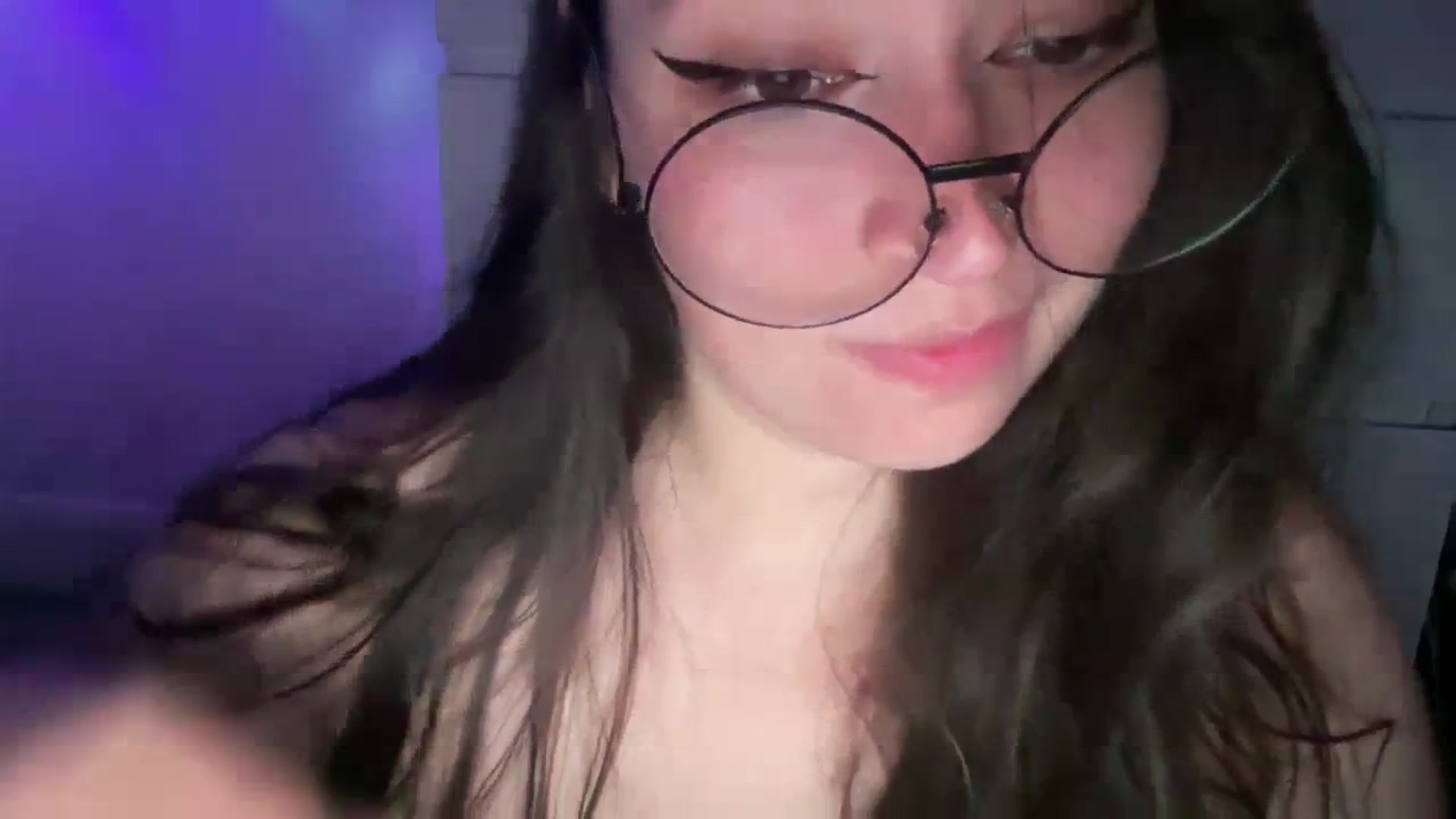 Gallery image thumbnail from Hasymura's myfreecams stream on, 09/20/2023, 01:37 image 14 of 20