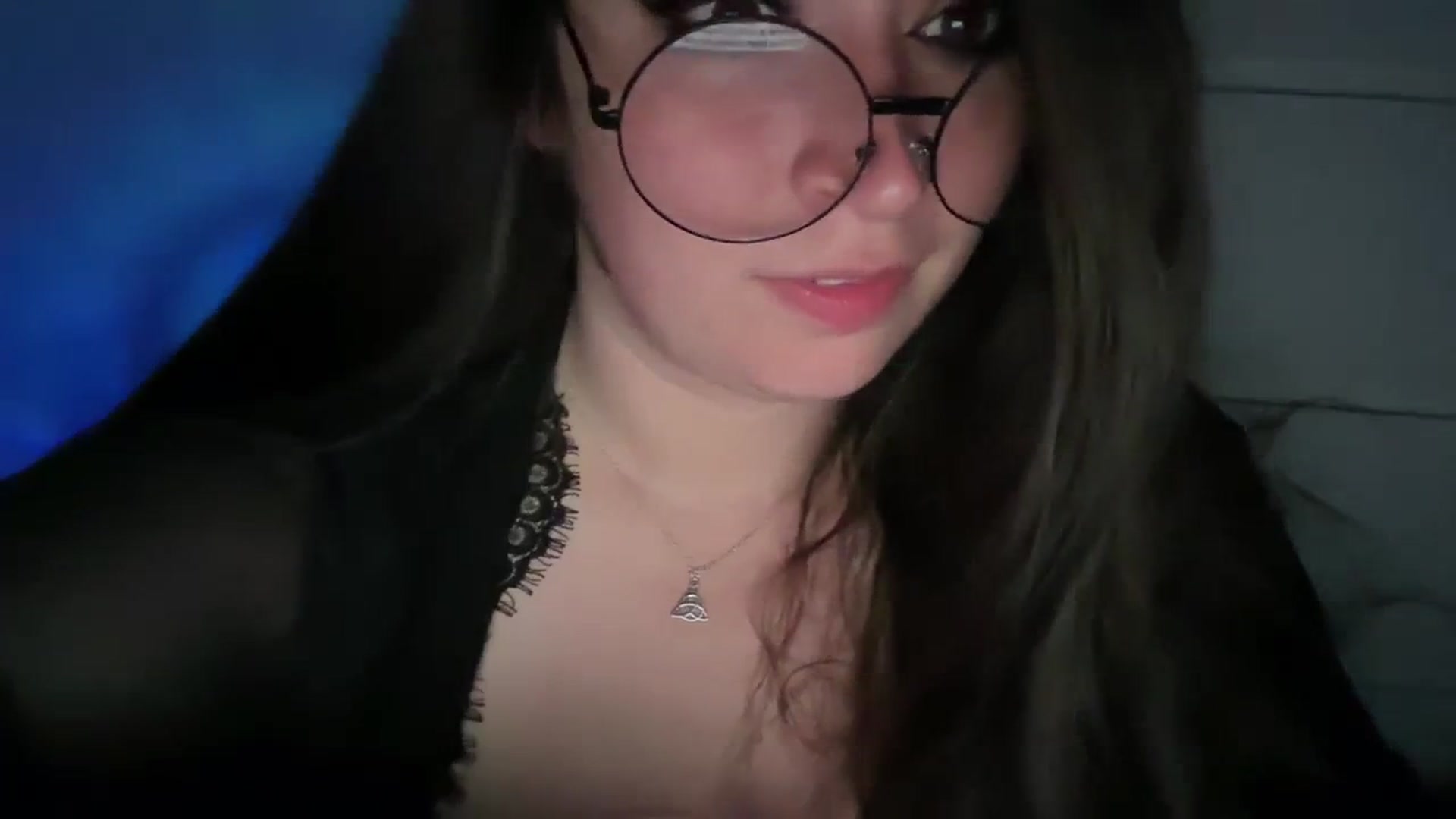Gallery image thumbnail from Hasymura's myfreecams stream on, 09/28/2023, 01:14 image 20 of 20