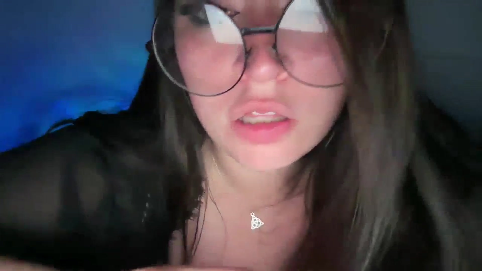 Gallery image thumbnail from Hasymura's myfreecams stream on, 09/28/2023, 01:14 image 13 of 20