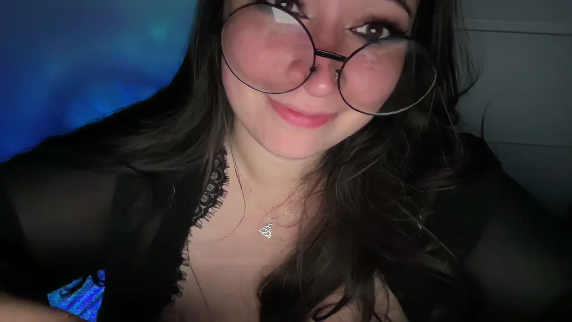 Gallery image thumbnail from Hasymura's myfreecams stream on, 09/28/2023, 01:14 image 19 of 20