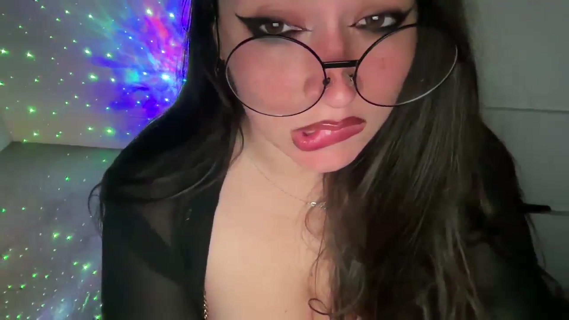 Gallery image thumbnail from Hasymura's myfreecams stream on, 09/29/2023, 23:09 image 19 of 20