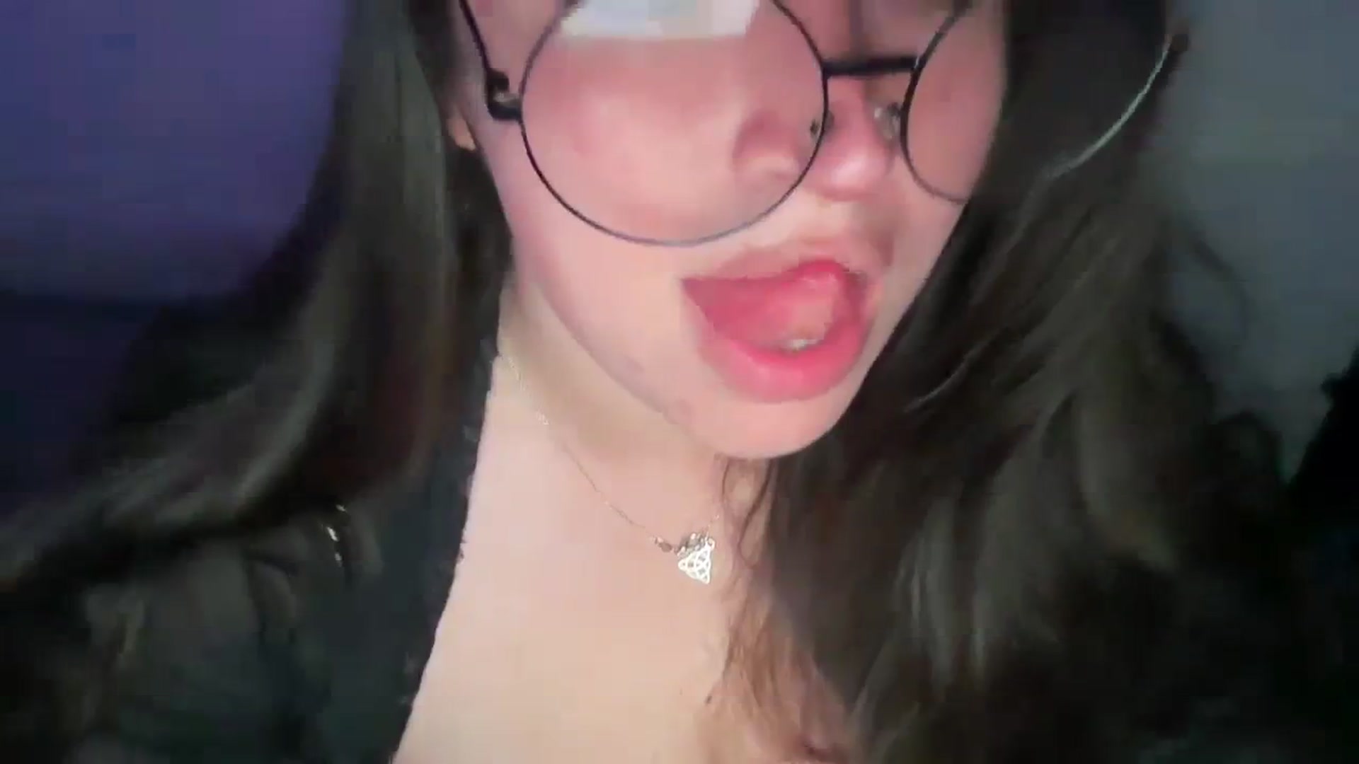 Gallery image thumbnail from Hasymura's myfreecams stream on, 10/01/2023, 23:06 image 11 of 20