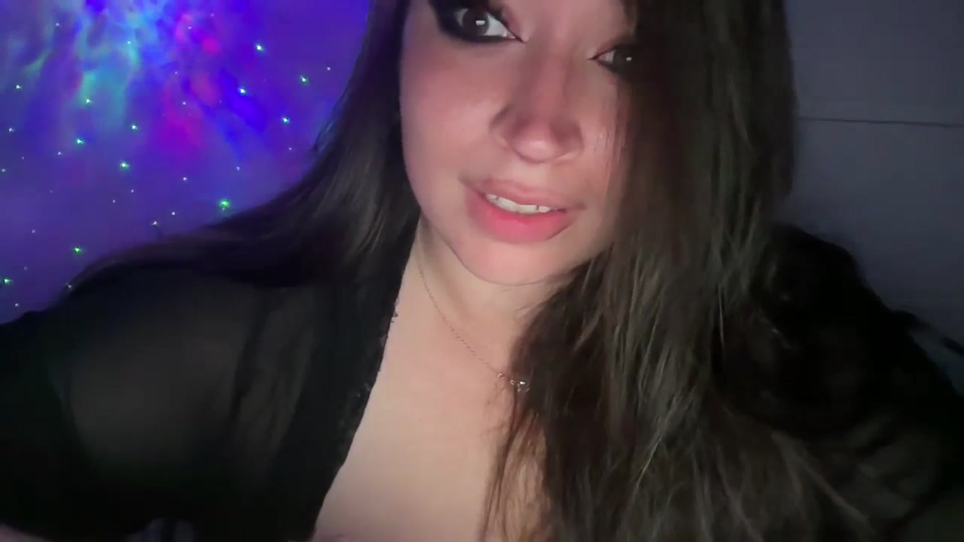 Gallery image thumbnail from Hasymura's myfreecams stream on, 10/01/2023, 23:06 image 20 of 20