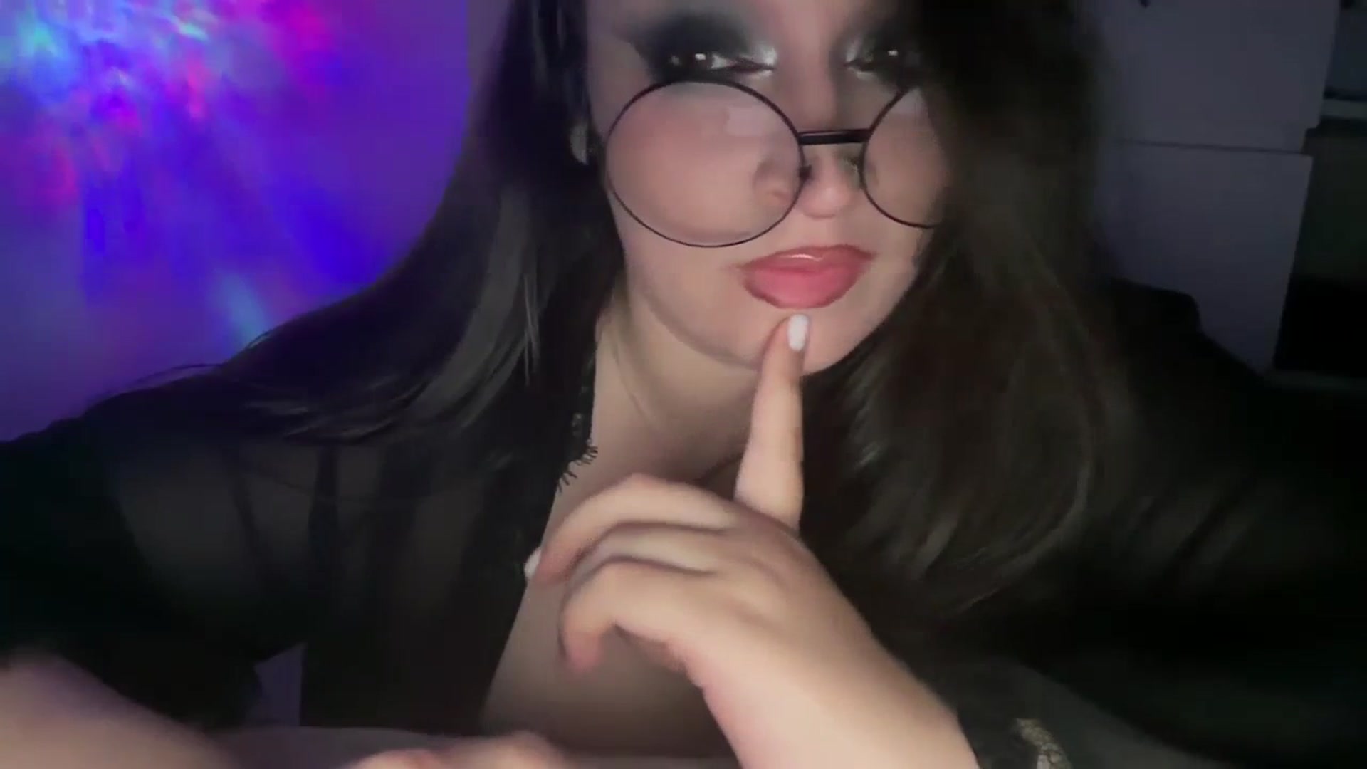 Gallery image thumbnail from Hasymura's myfreecams stream on, 10/02/2023, 23:37 image 20 of 20
