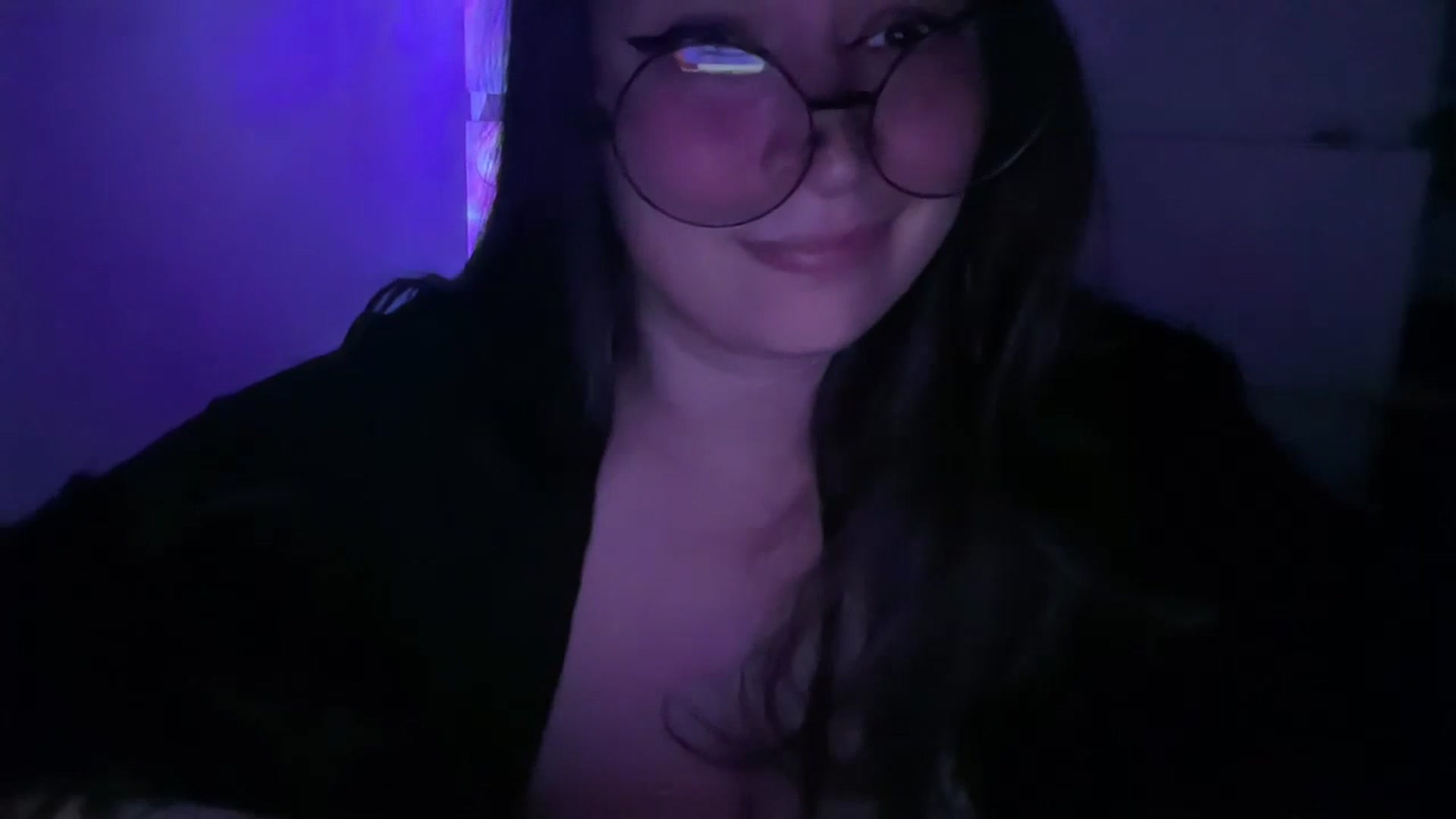 Gallery image thumbnail from Hasymura's myfreecams stream on, 10/17/2023, 22:30 image 20 of 20