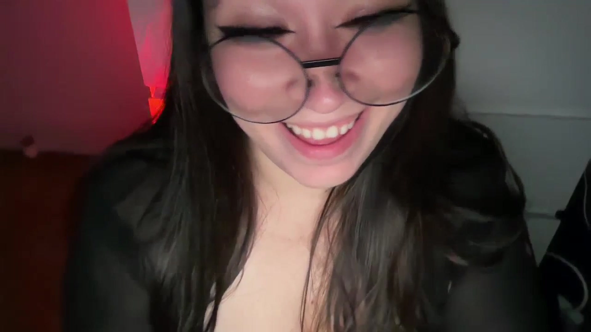 Gallery image thumbnail from Hasymura's myfreecams stream on, 10/20/2023, 24:55 image 10 of 20