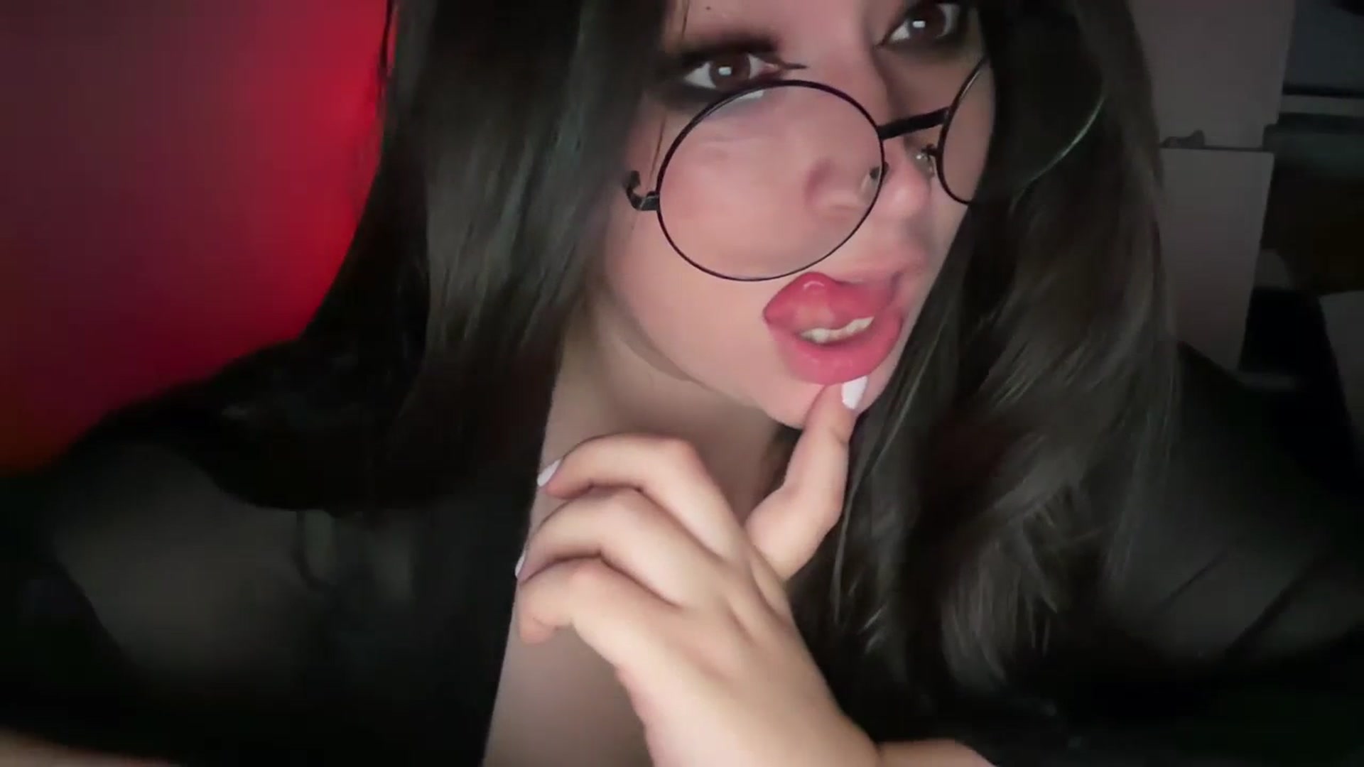 Gallery image thumbnail from Hasymura's myfreecams stream on, 10/20/2023, 24:55 image 5 of 20