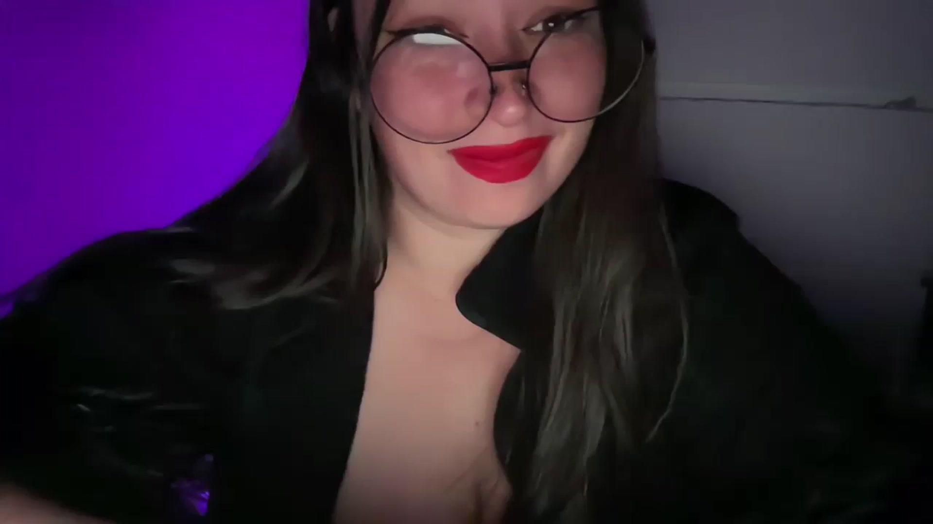 Gallery image thumbnail from Hasymura's myfreecams stream on, 10/24/2023, 22:08 image 20 of 20