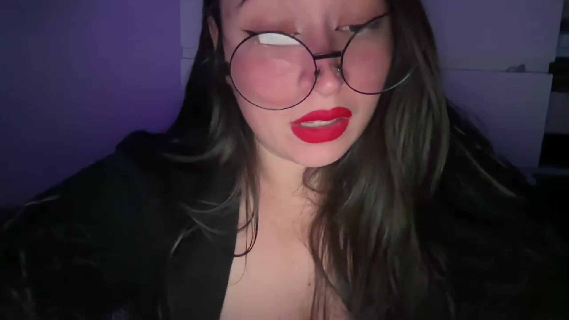 Gallery image thumbnail from Hasymura's myfreecams stream on, 10/25/2023, 22:52 image 12 of 20