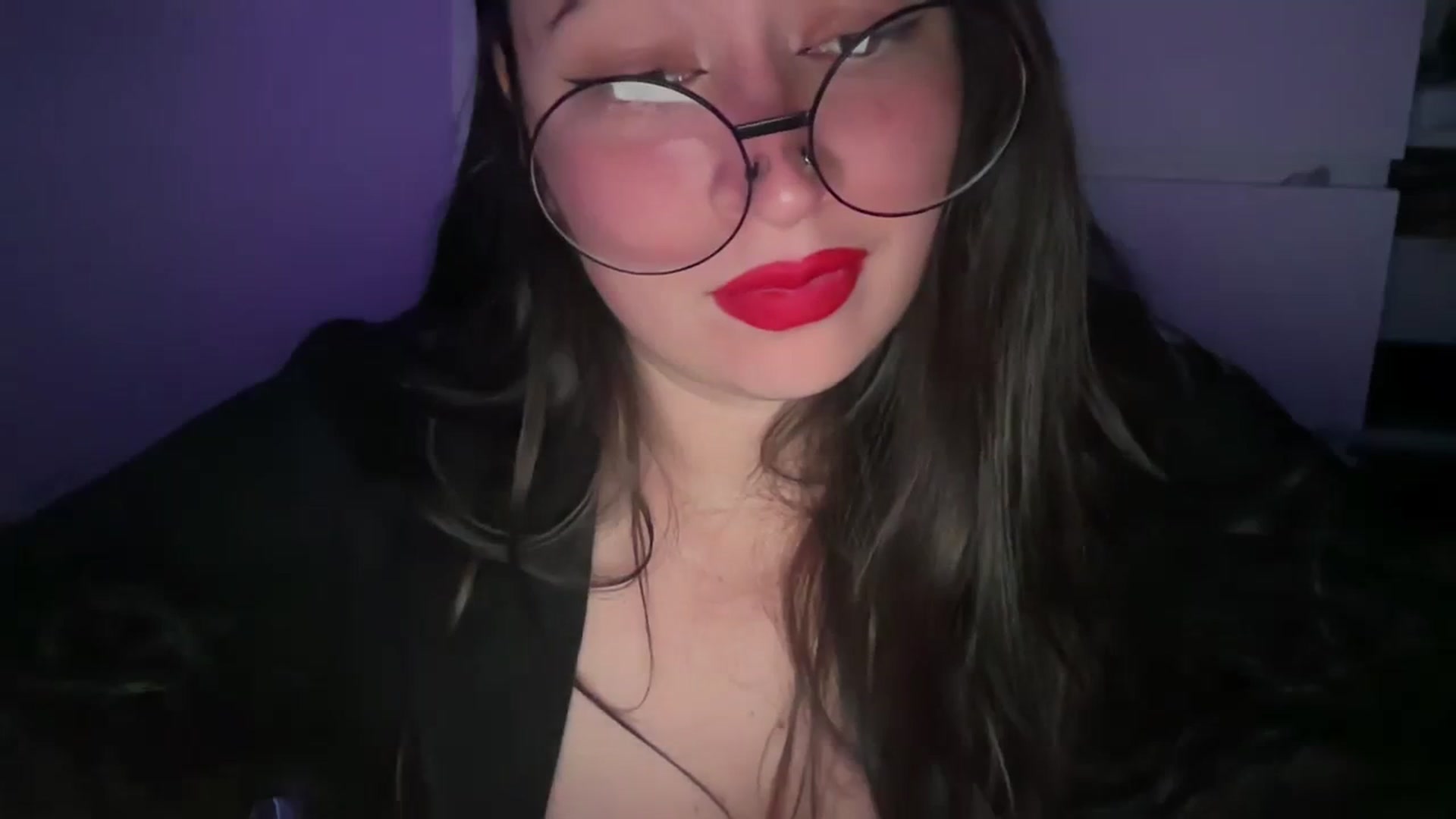 Gallery image thumbnail from Hasymura's myfreecams stream on, 10/25/2023, 22:52 image 13 of 20