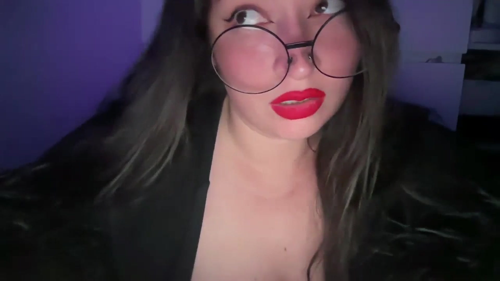 Gallery image thumbnail from Hasymura's myfreecams stream on, 10/25/2023, 22:52 image 18 of 20