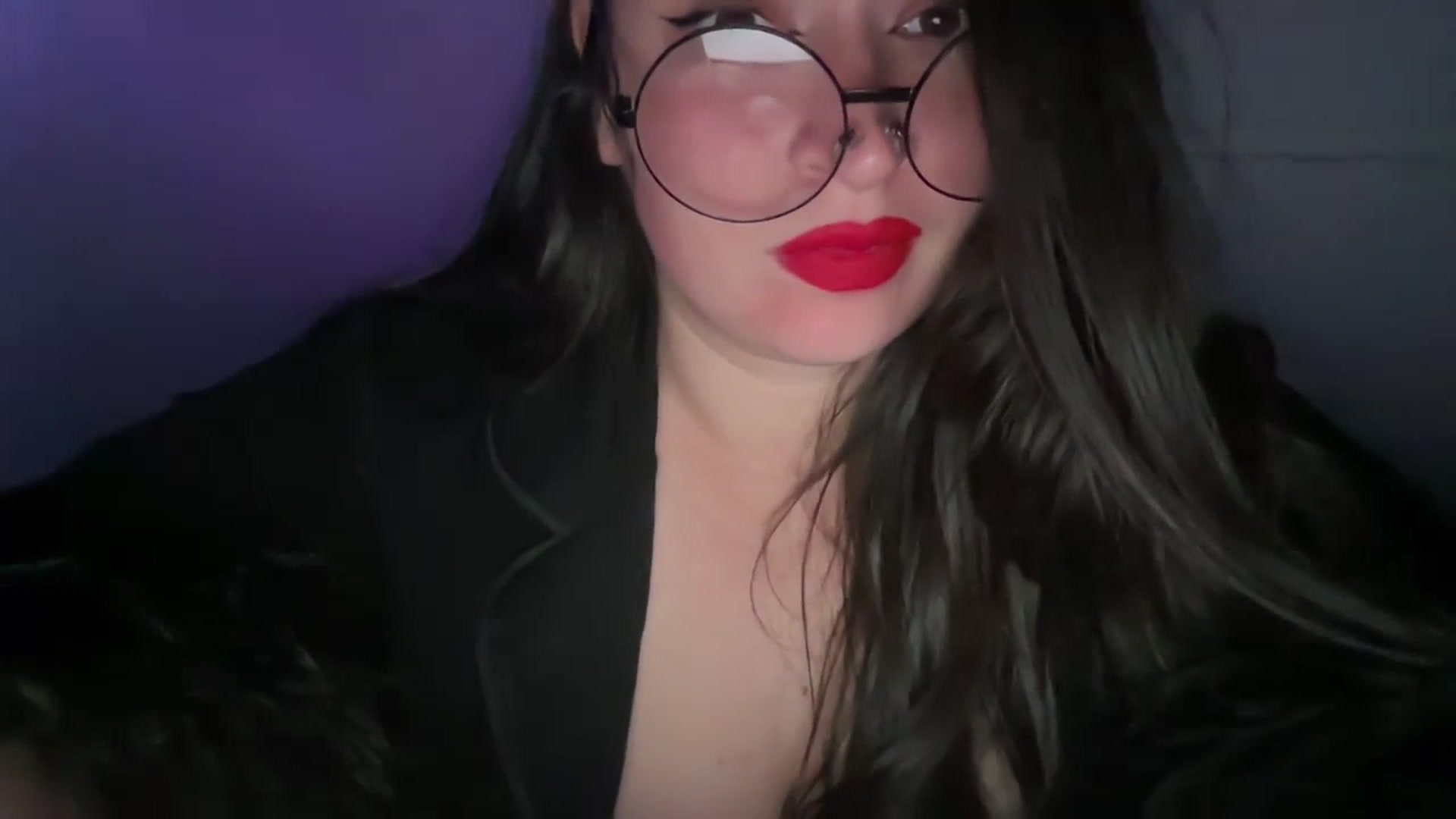 Gallery image thumbnail from Hasymura's myfreecams stream on, 10/25/2023, 23:54 image 6 of 20