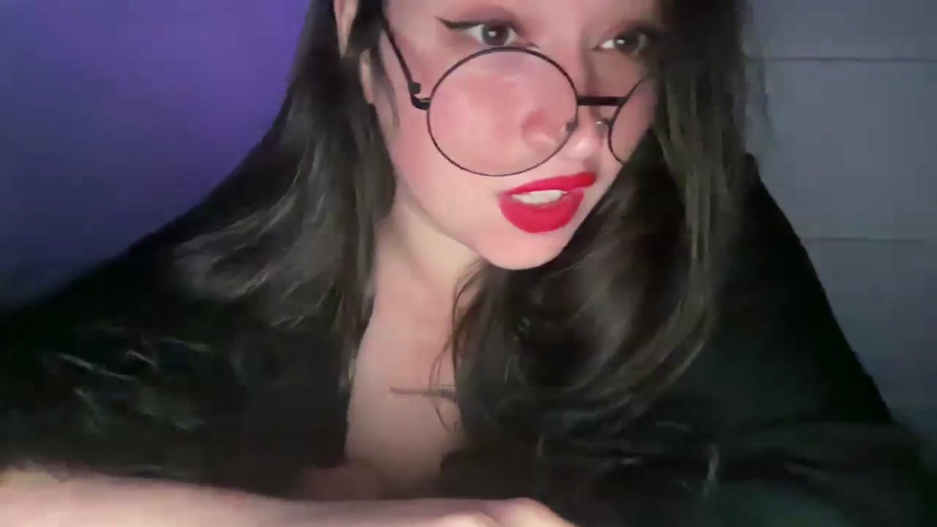 Gallery image thumbnail from Hasymura's myfreecams stream on, 10/25/2023, 23:54 image 19 of 20