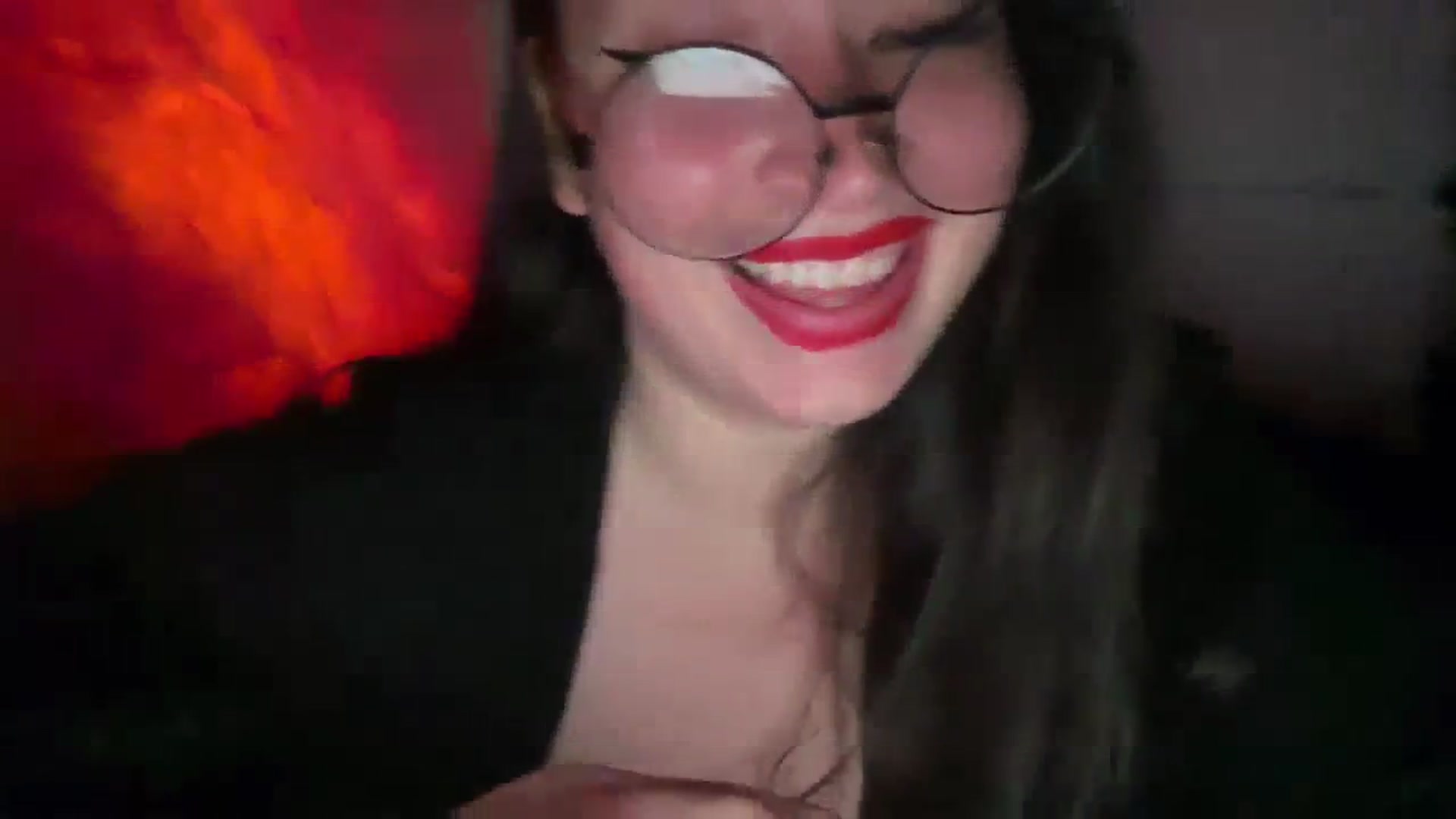 Gallery image thumbnail from Hasymura's myfreecams stream on, 10/28/2023, 23:40 image 15 of 20