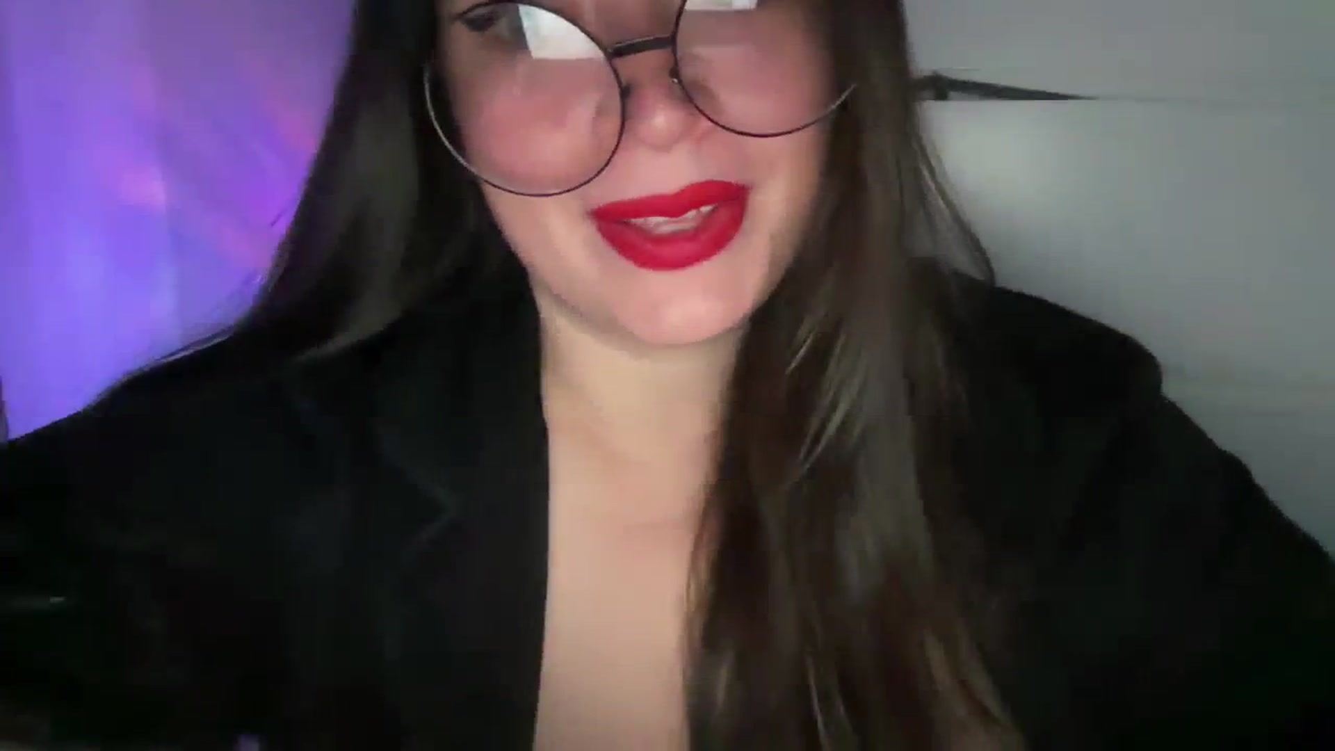 Gallery image thumbnail from Hasymura's myfreecams stream on, 11/01/2023, 16:16 image 17 of 20