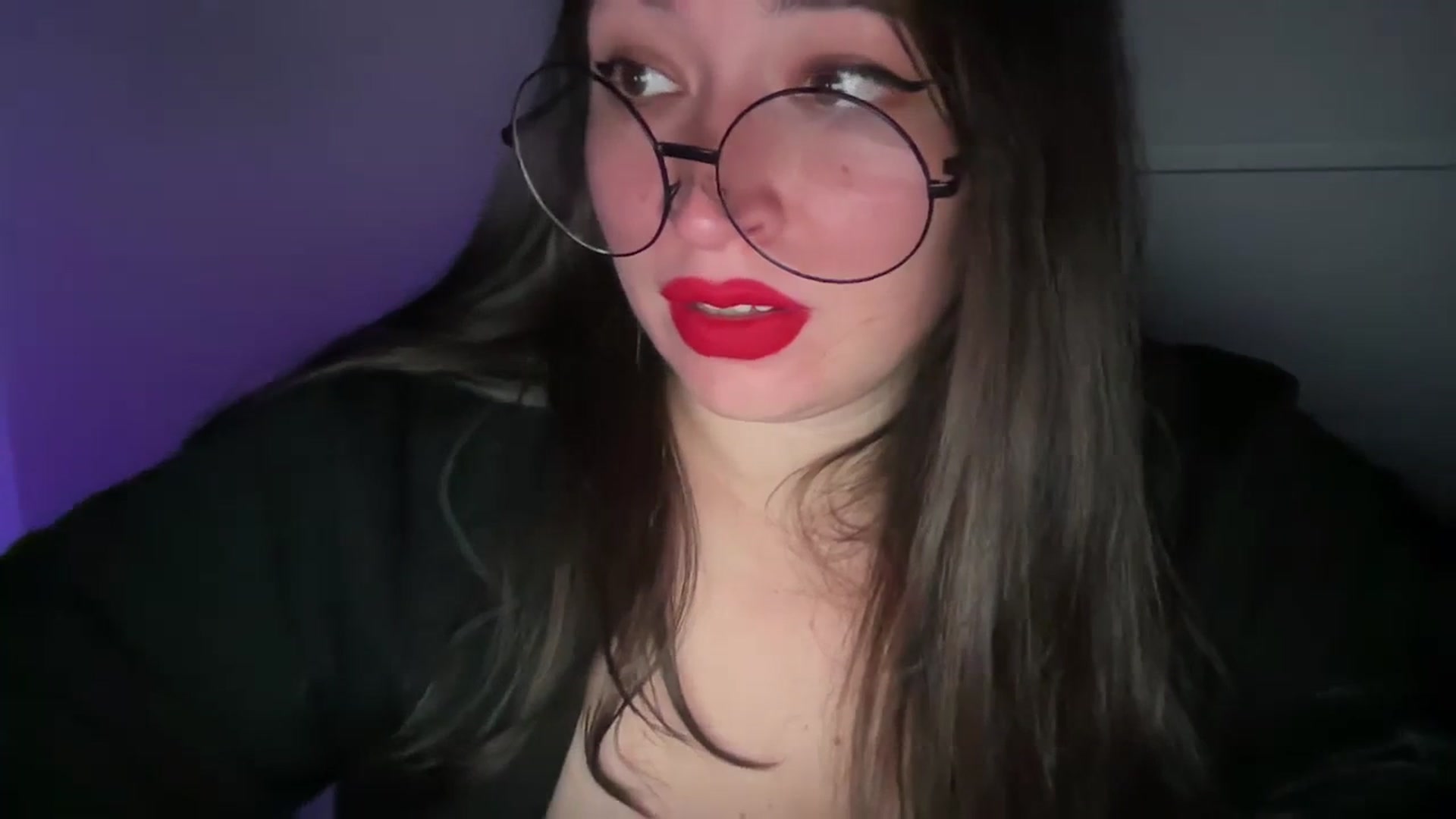 Gallery image thumbnail from Hasymura's myfreecams stream on, 11/01/2023, 18:39 image 2 of 20