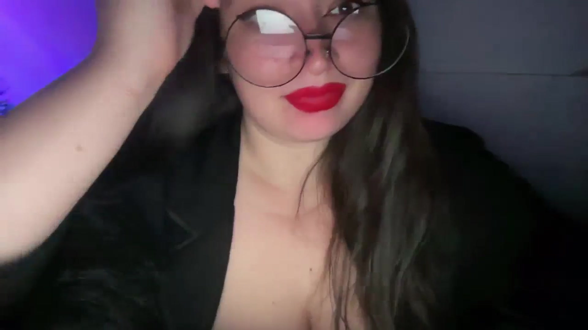 Gallery image thumbnail from Hasymura's myfreecams stream on, 11/01/2023, 20:34 image 6 of 20