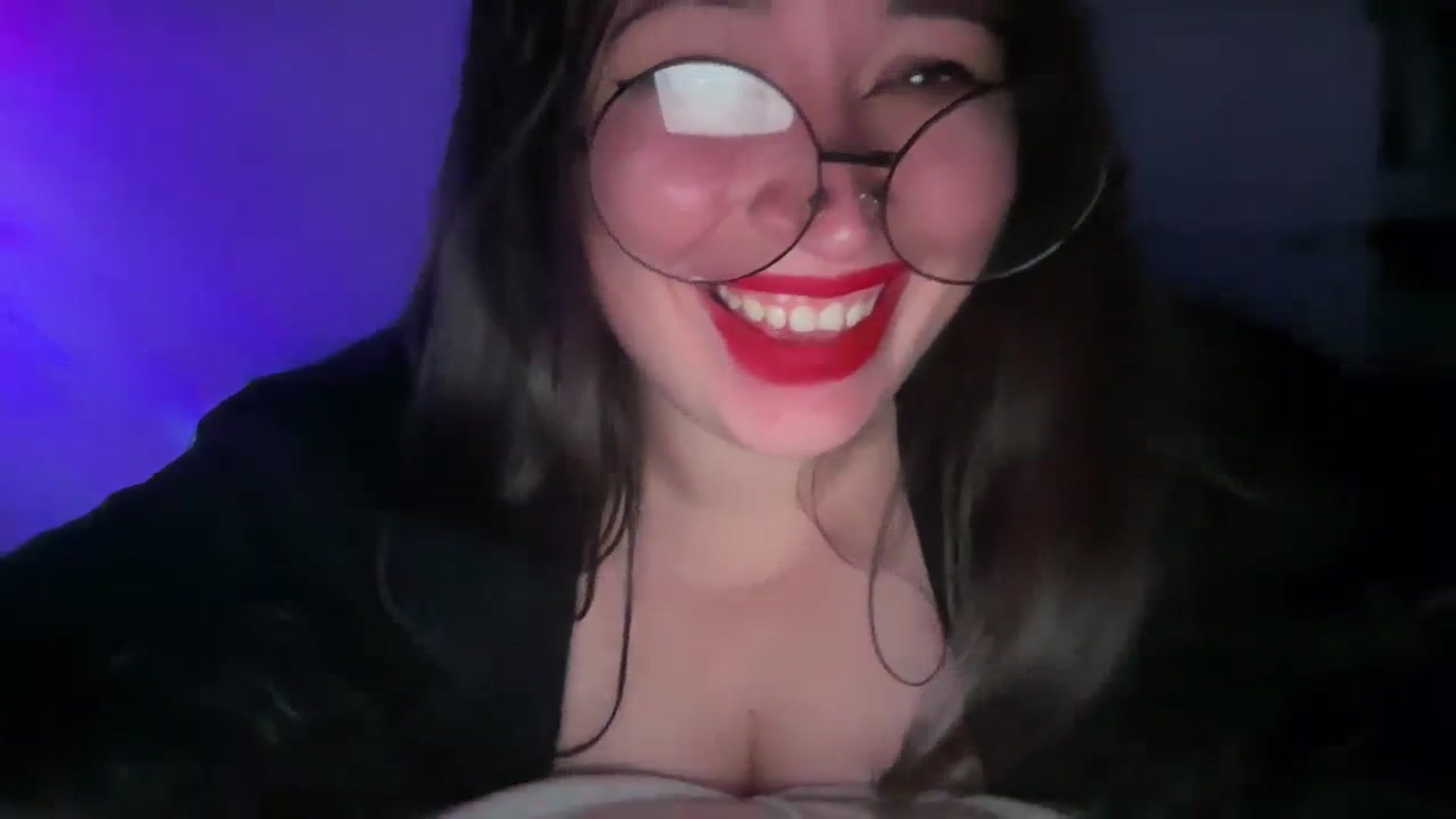 Gallery image thumbnail from Hasymura's myfreecams stream on, 11/01/2023, 20:34 image 2 of 20