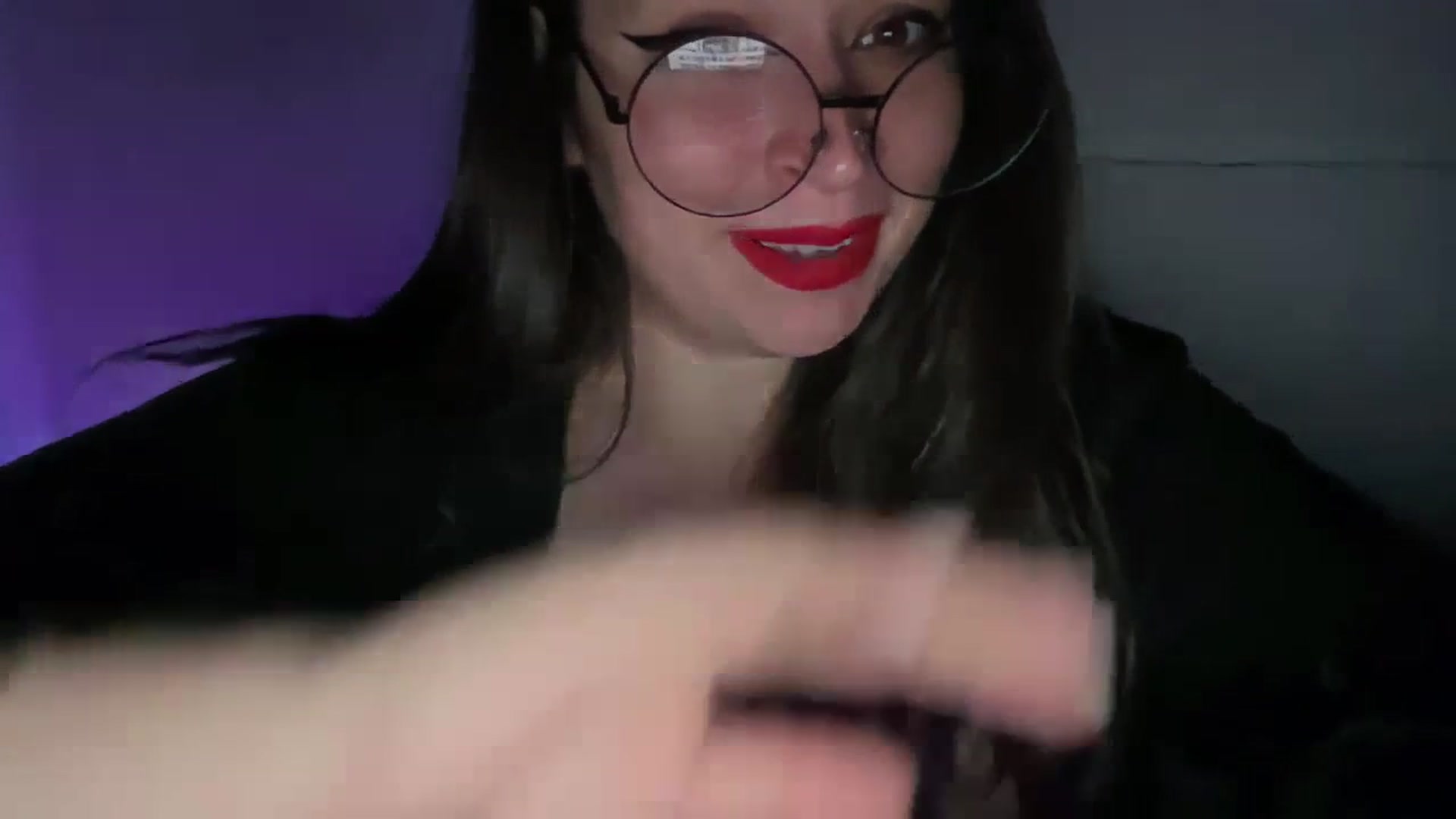 Gallery image thumbnail from Hasymura's myfreecams stream on, 11/01/2023, 23:44 image 20 of 20