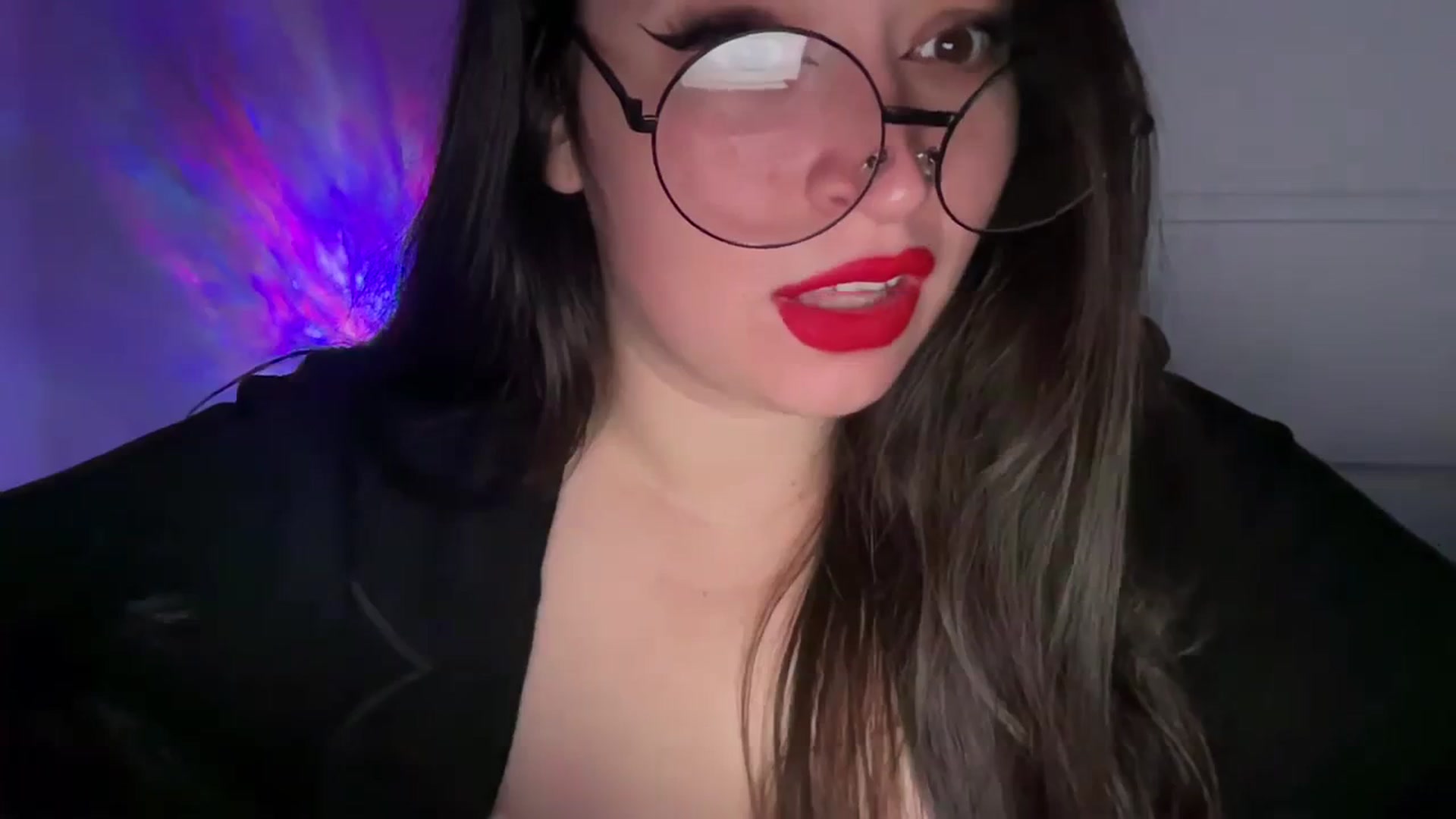 Gallery image thumbnail from Hasymura's myfreecams stream on, 11/02/2023, 16:09 image 10 of 20