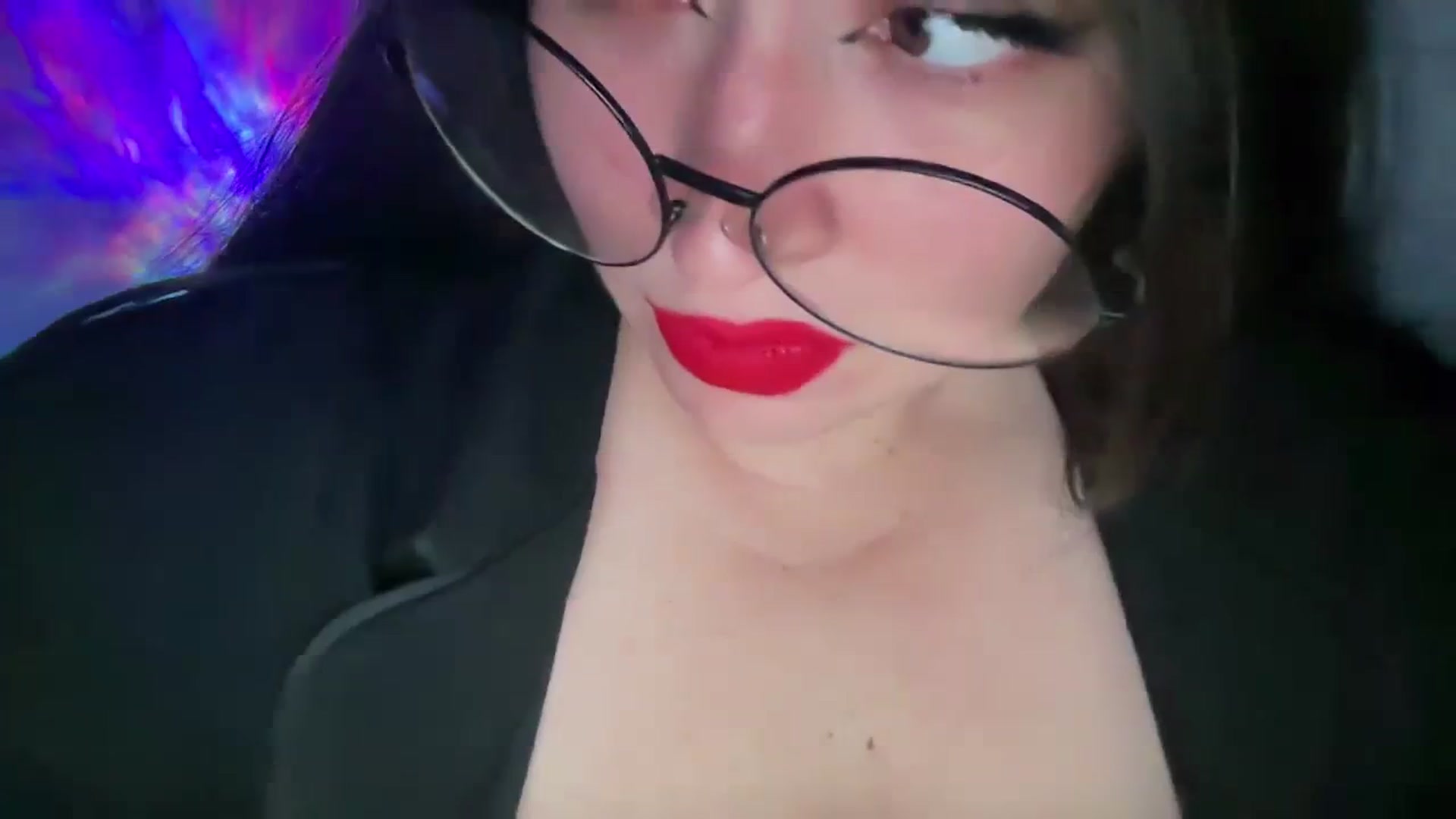 Gallery image thumbnail from Hasymura's myfreecams stream on, 11/02/2023, 16:09 image 15 of 20