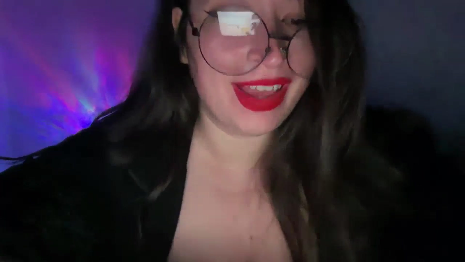 Gallery image thumbnail from Hasymura's myfreecams stream on, 11/02/2023, 16:40 image 18 of 20