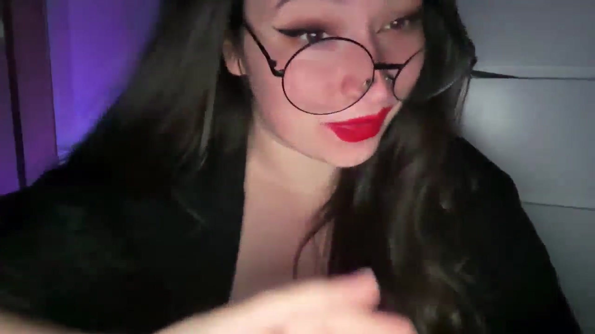 Gallery image thumbnail from Hasymura's myfreecams stream on, 11/02/2023, 19:20 image 6 of 20