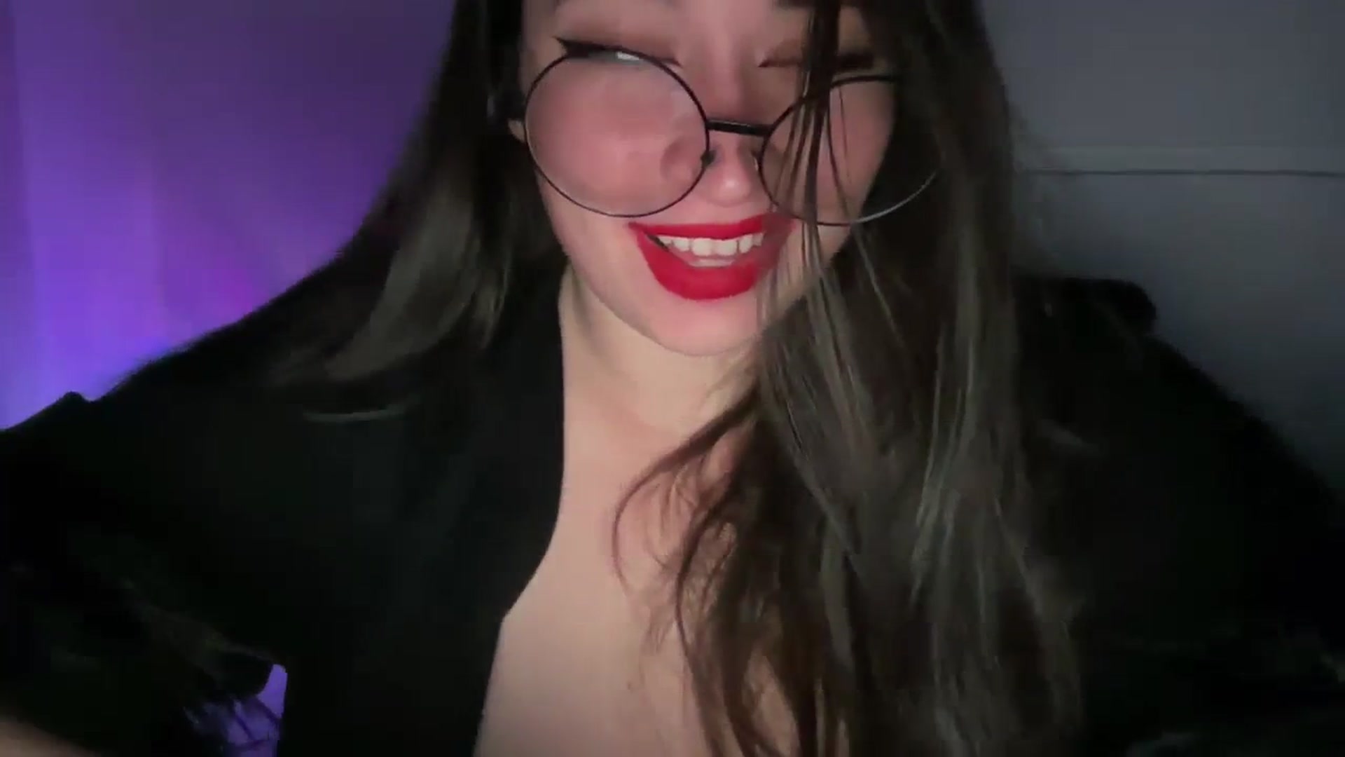 Gallery image thumbnail from Hasymura's myfreecams stream on, 11/02/2023, 20:20 image 19 of 20