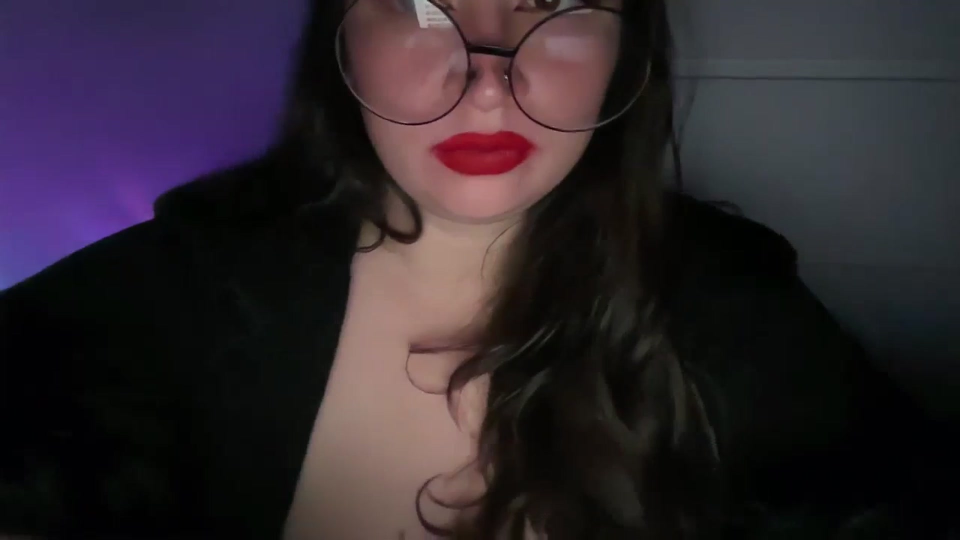 Gallery image thumbnail from Hasymura's myfreecams stream on, 11/02/2023, 23:09 image 19 of 20