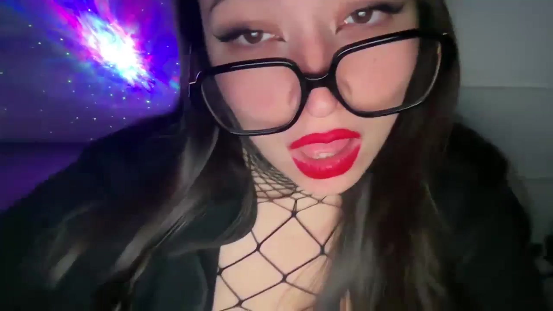 Gallery image thumbnail from Hasymura's myfreecams stream on, 11/04/2023, 24:02 image 18 of 20
