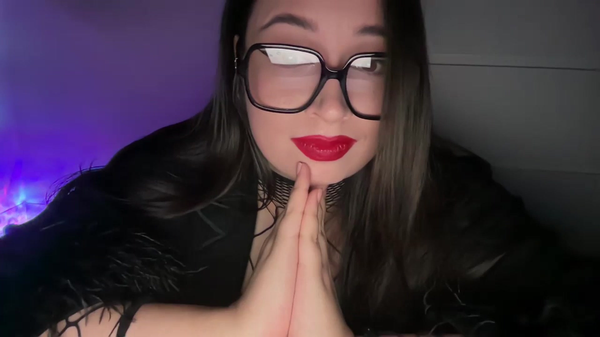 Gallery image thumbnail from Hasymura's myfreecams stream on, 11/11/2023, 21:06 image 7 of 20