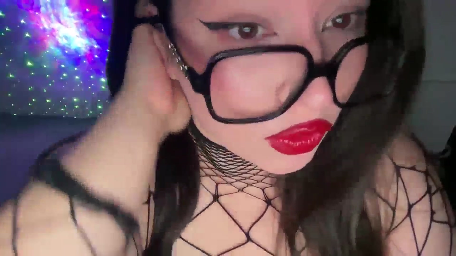 Gallery image thumbnail from Hasymura's myfreecams stream on, 11/12/2023, 18:58 image 7 of 20