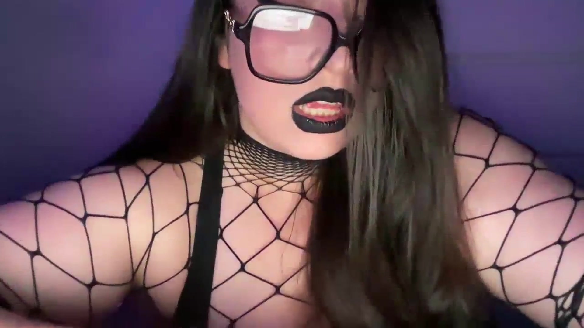 Gallery image thumbnail from Hasymura's myfreecams stream on, 11/14/2023, 22:44 image 9 of 20