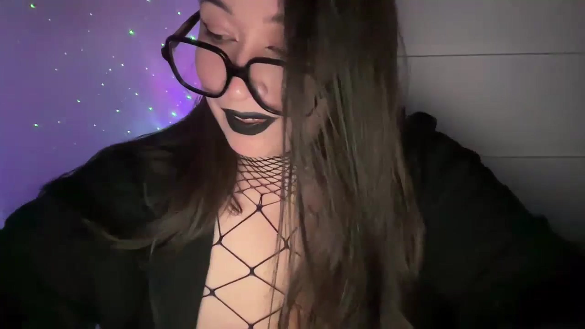 Gallery image thumbnail from Hasymura's myfreecams stream on, 11/15/2023, 22:18 image 17 of 20