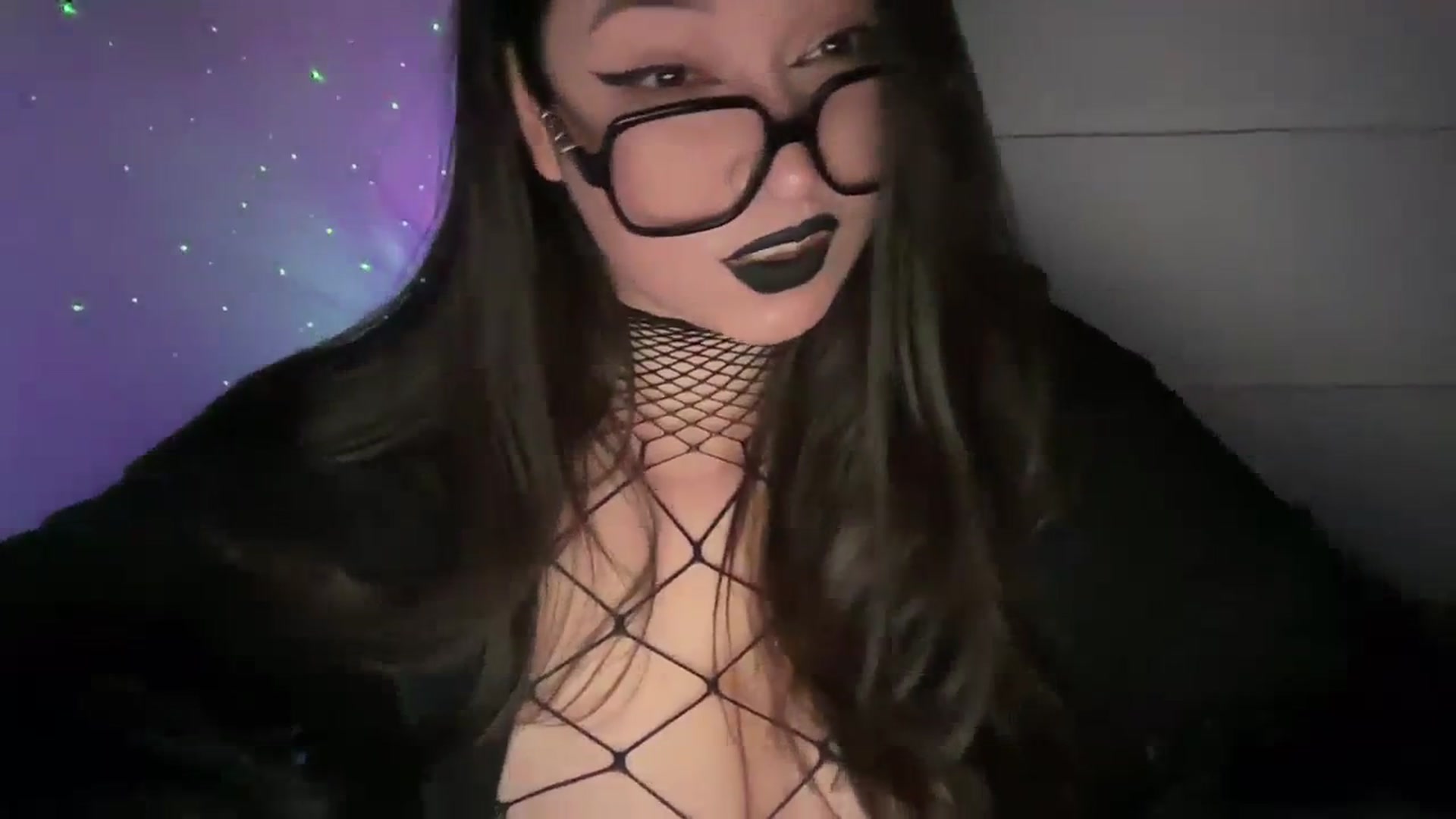 Gallery image thumbnail from Hasymura's myfreecams stream on, 11/15/2023, 22:18 image 11 of 20