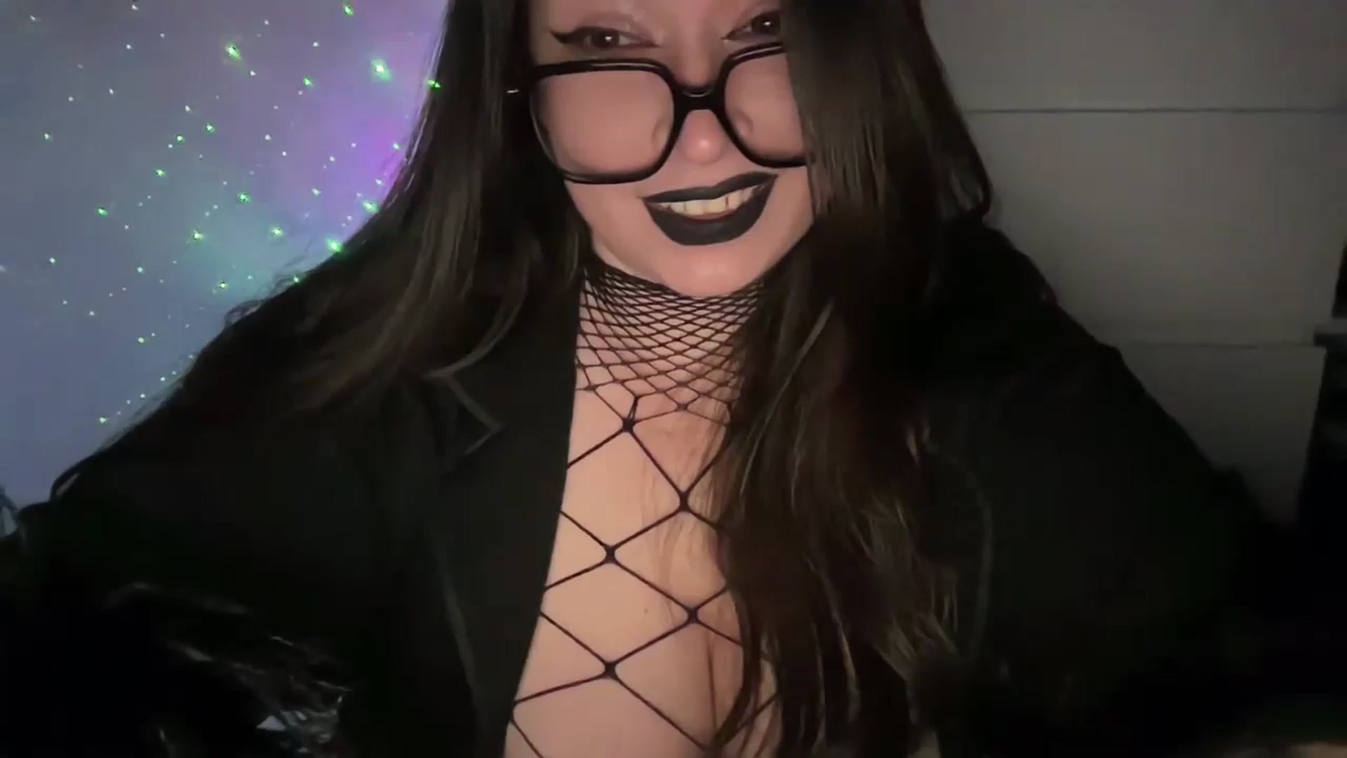 Gallery image thumbnail from Hasymura's myfreecams stream on, 11/16/2023, 24:00 image 2 of 20
