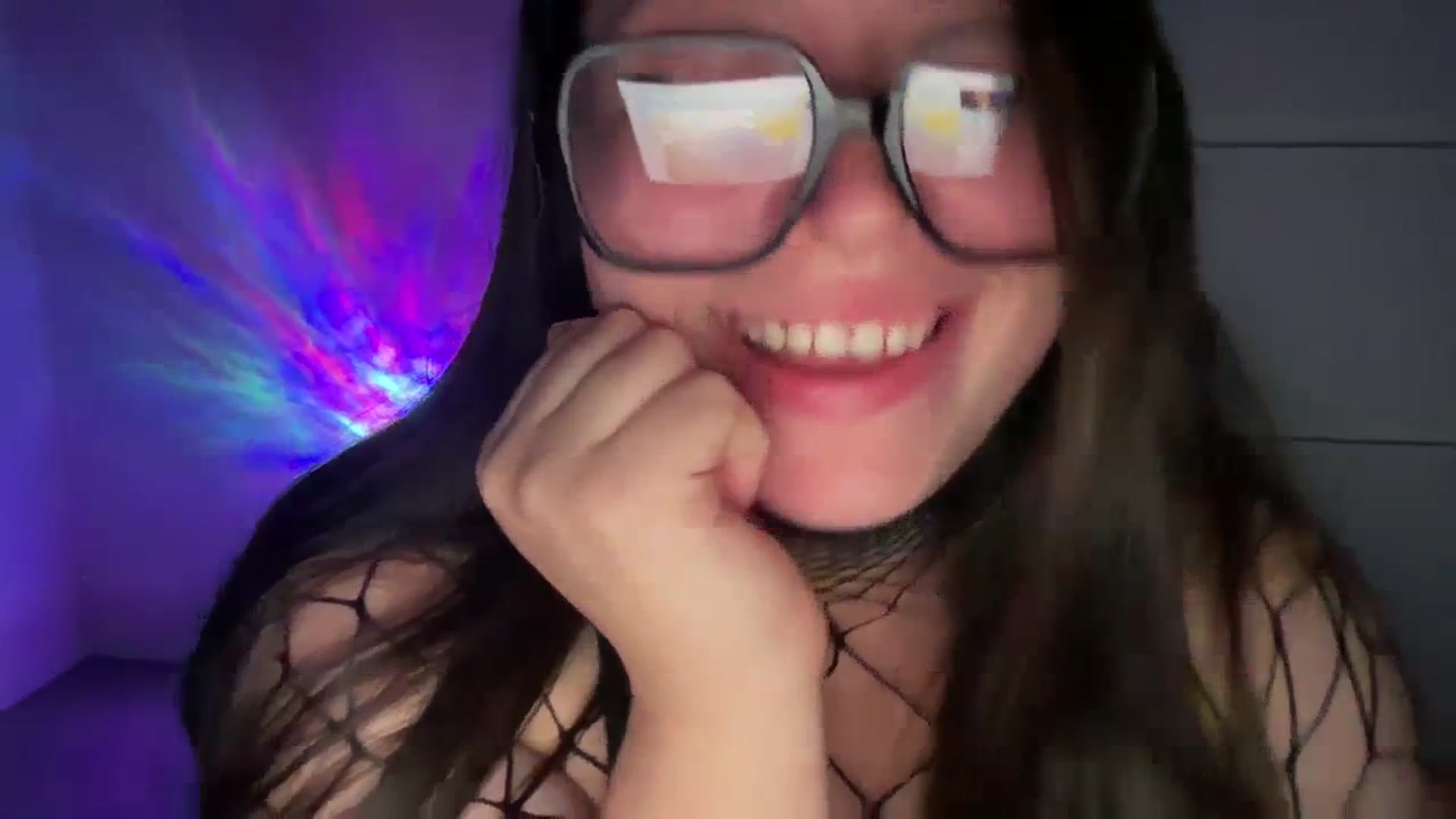 Gallery image thumbnail from Hasymura's myfreecams stream on, 11/20/2023, 22:29 image 20 of 20
